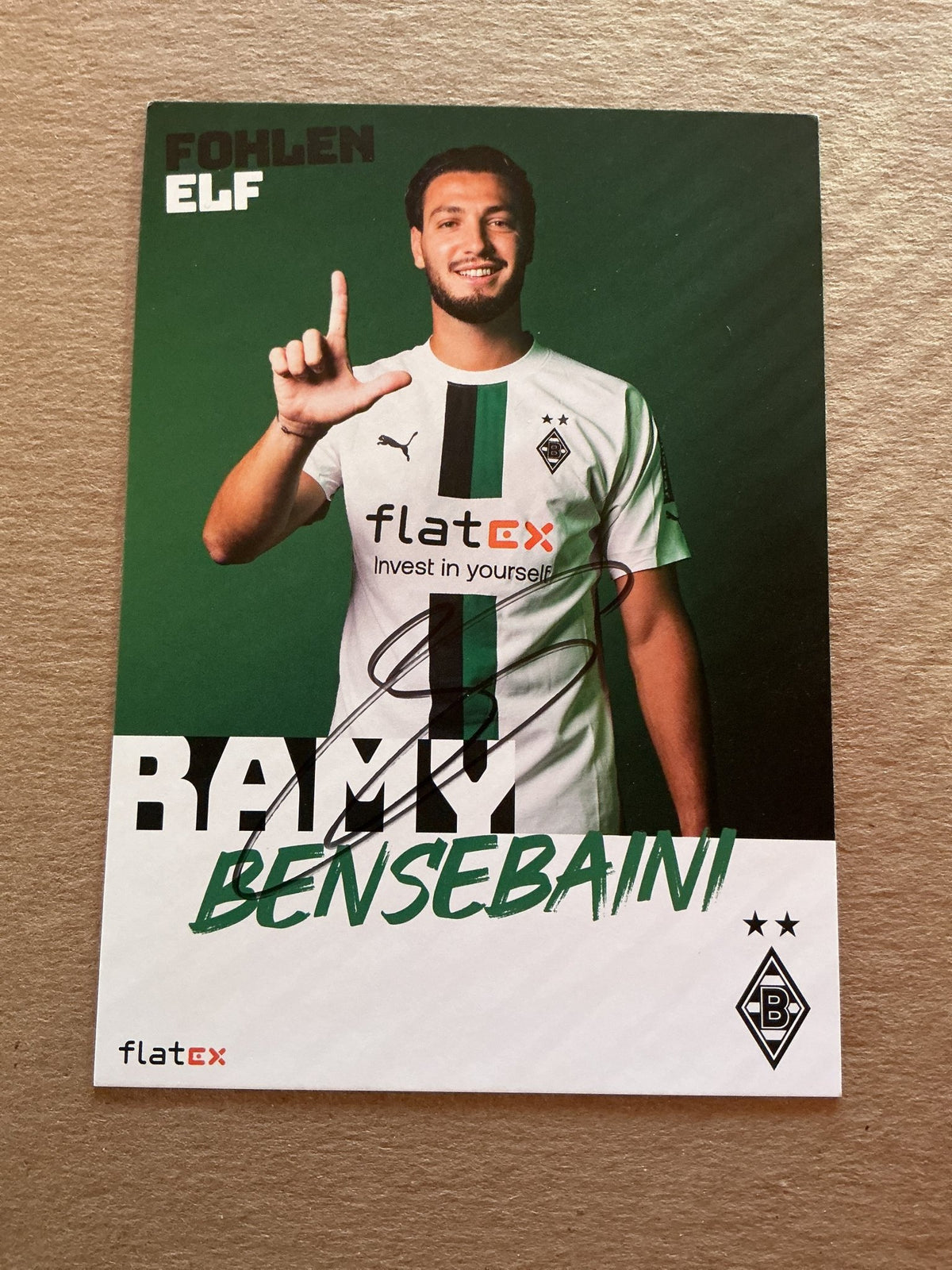 Ramy Bensebaini, Algeria 🇩🇿 Borussia Mönchengladbach 2022/23 hand signed - Autographs-World