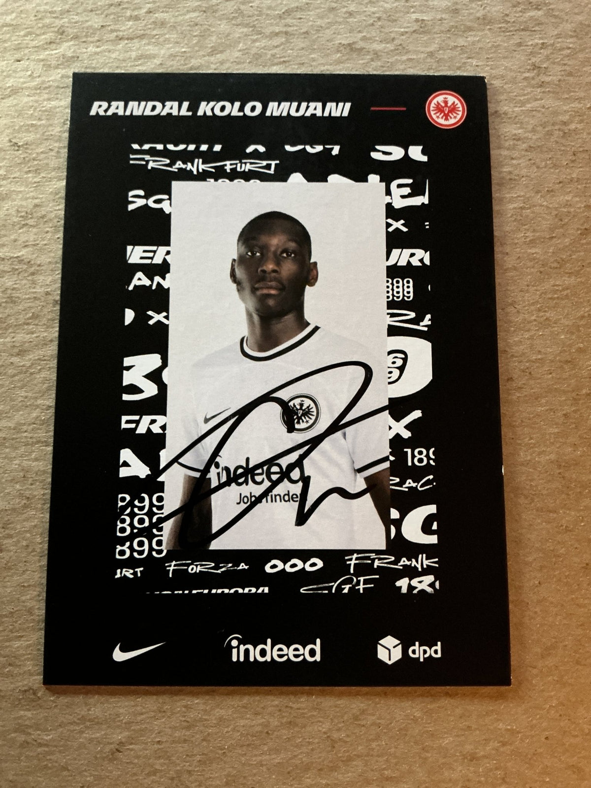 Randal Kolo Muani, France 🇫🇷 Eintracht Frankfurt 2022/23 hand signed - Autographs-World