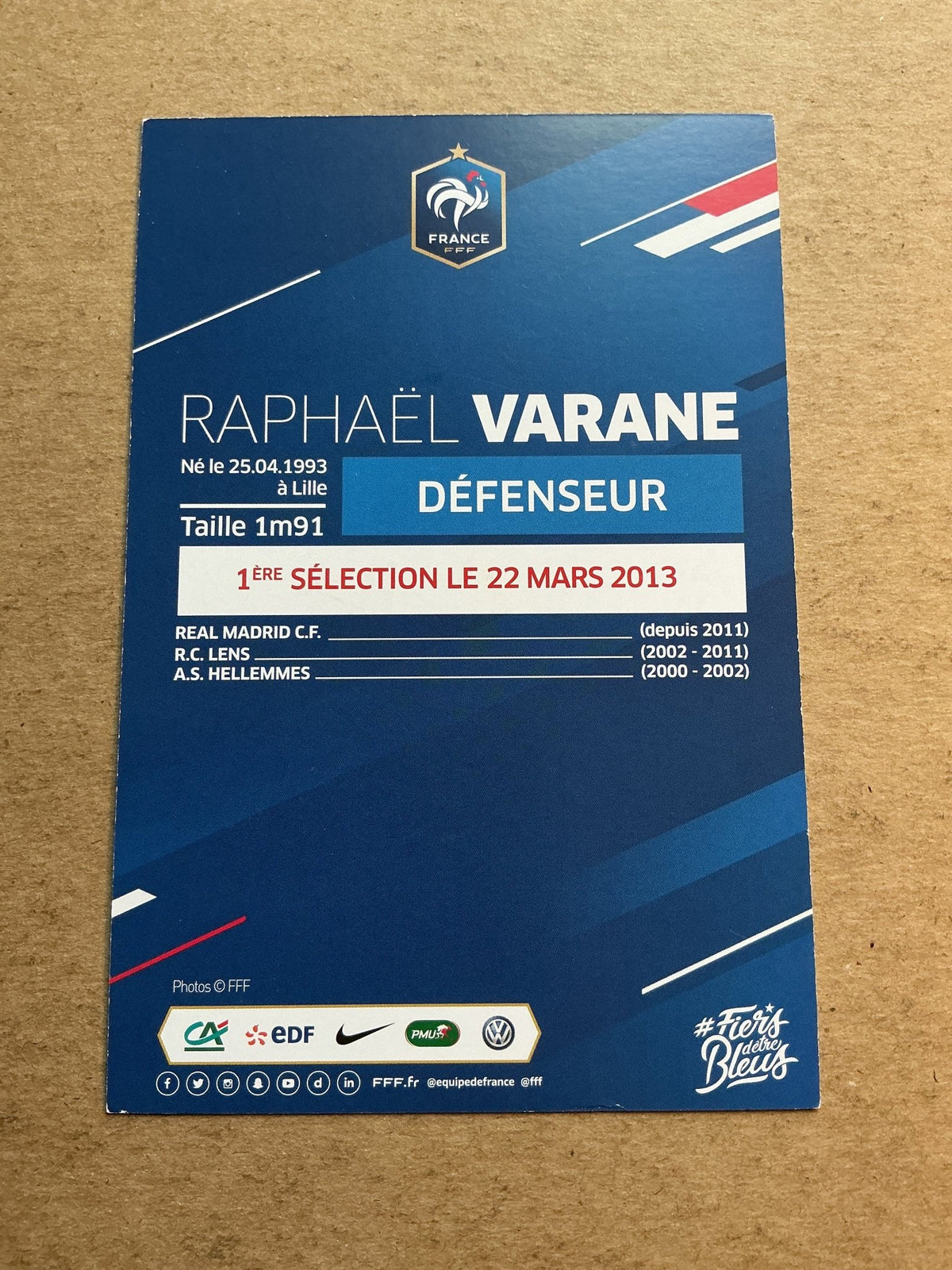Raphaël Varane, France 🇫🇷 FIFA World Cup 2018 hand signed - Autographs-World