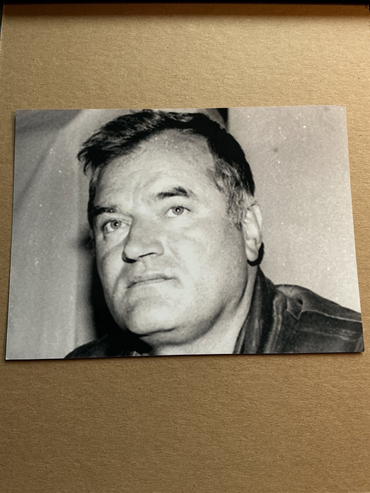 Ratko Mladic, Serbia 🇷🇸 General War Criminal hand signed - Autographs-World