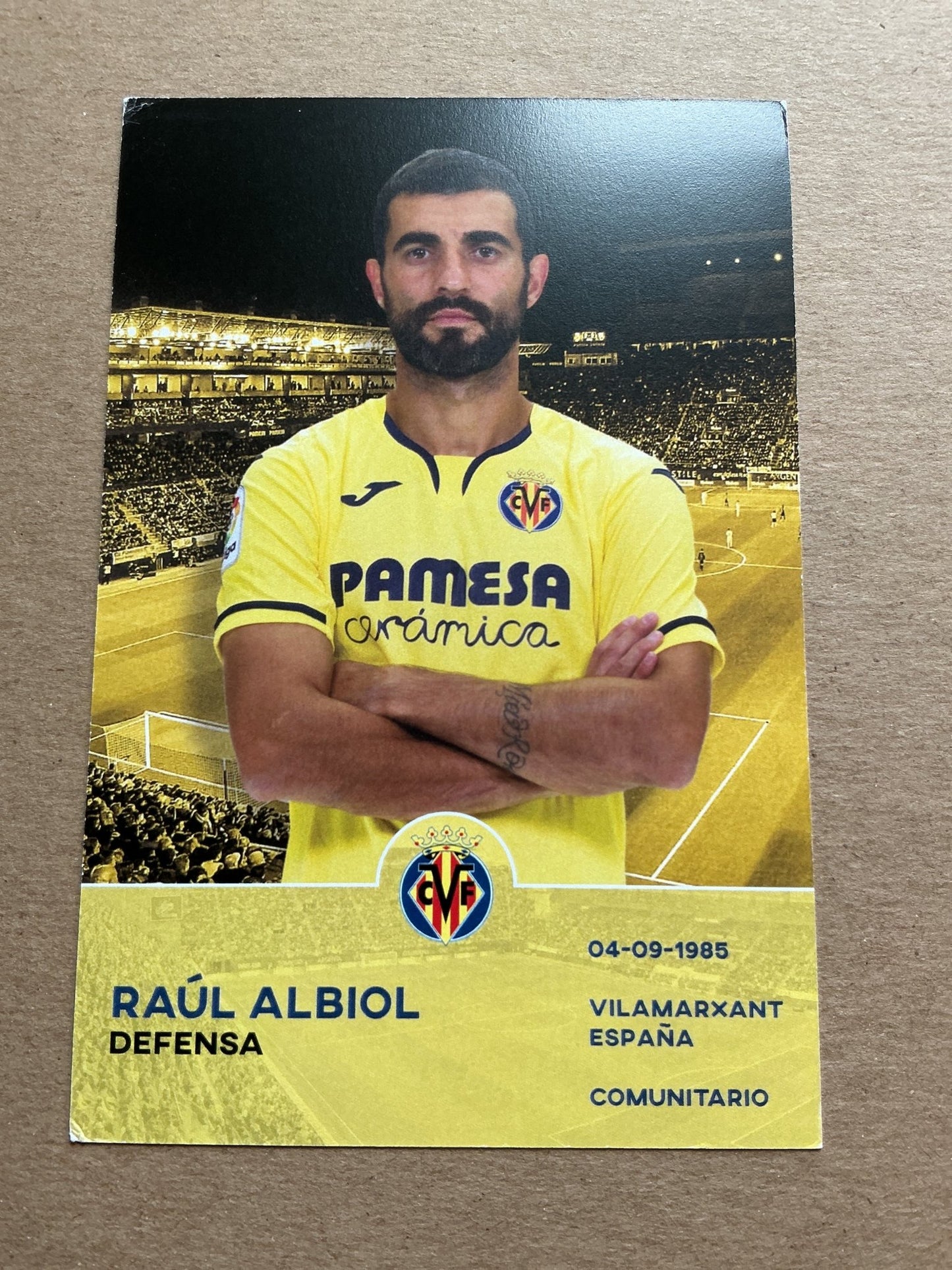 Raúl Albiol, Spain 🇪🇸 Villarreal CF 2019/20 hand signed - Autographs-World