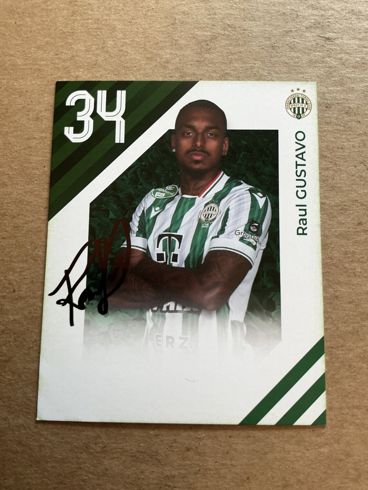 Raul Gustavo, Brazil 🇧🇷 Ferencvaros TC 2024/25 hand signed - Autographs-World