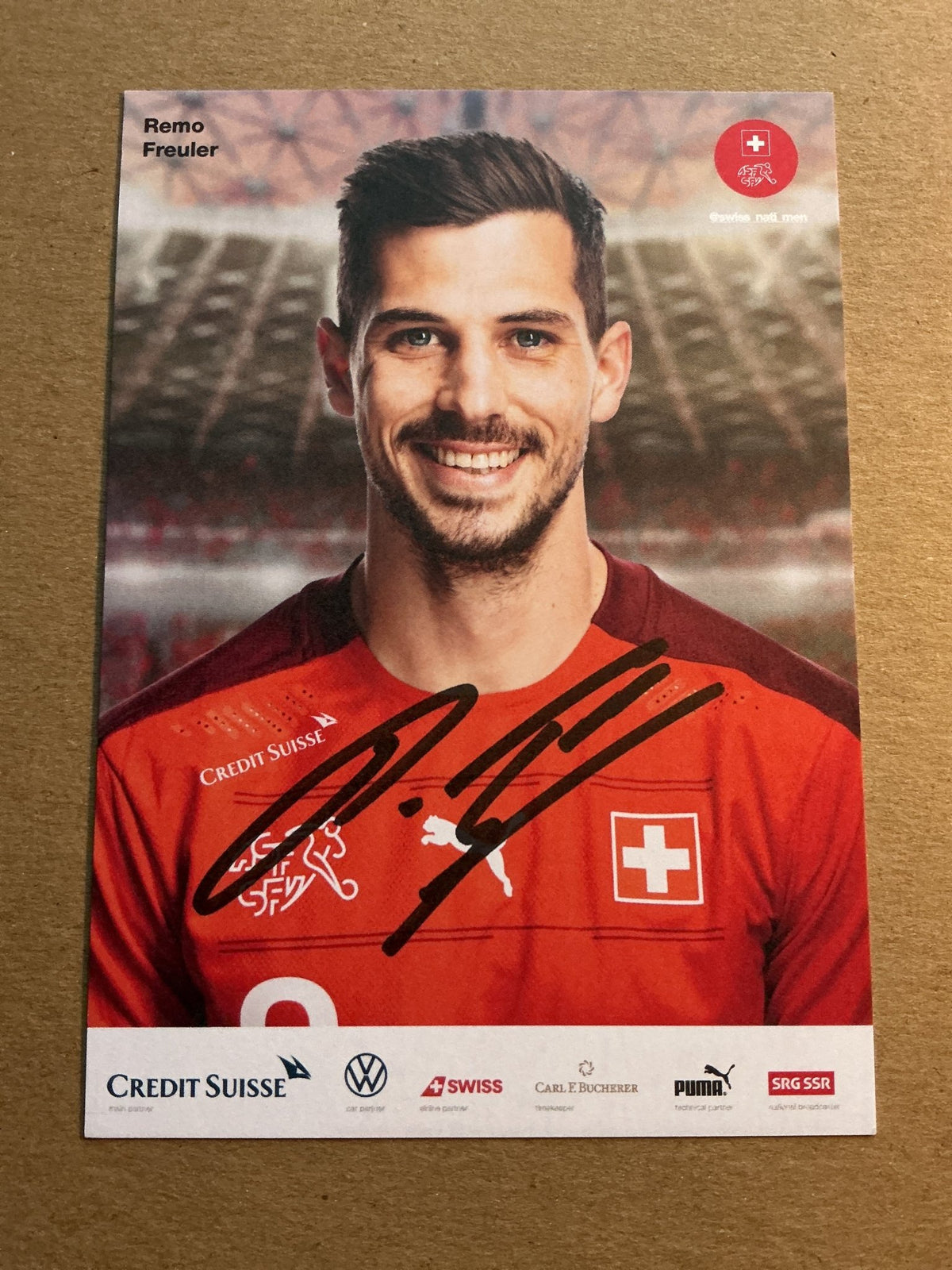 Remo Freuler, Switzerland 🇨🇭 2021 hand signed - Autographs-World