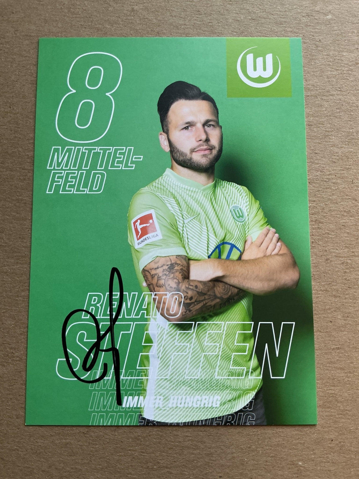 Renato Steffen, Switzerland 🇨🇭 VfL Wolfsburg 2020/21 hand signed - Autographs-World