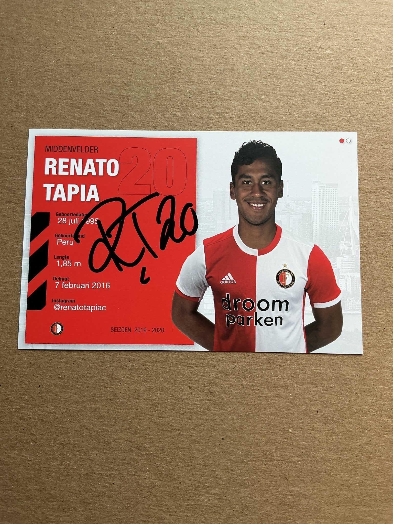 Renato Tapia, Peru 🇵🇪 Feyenoord Rotterdam 2019/20 hand signed - Autographs-World