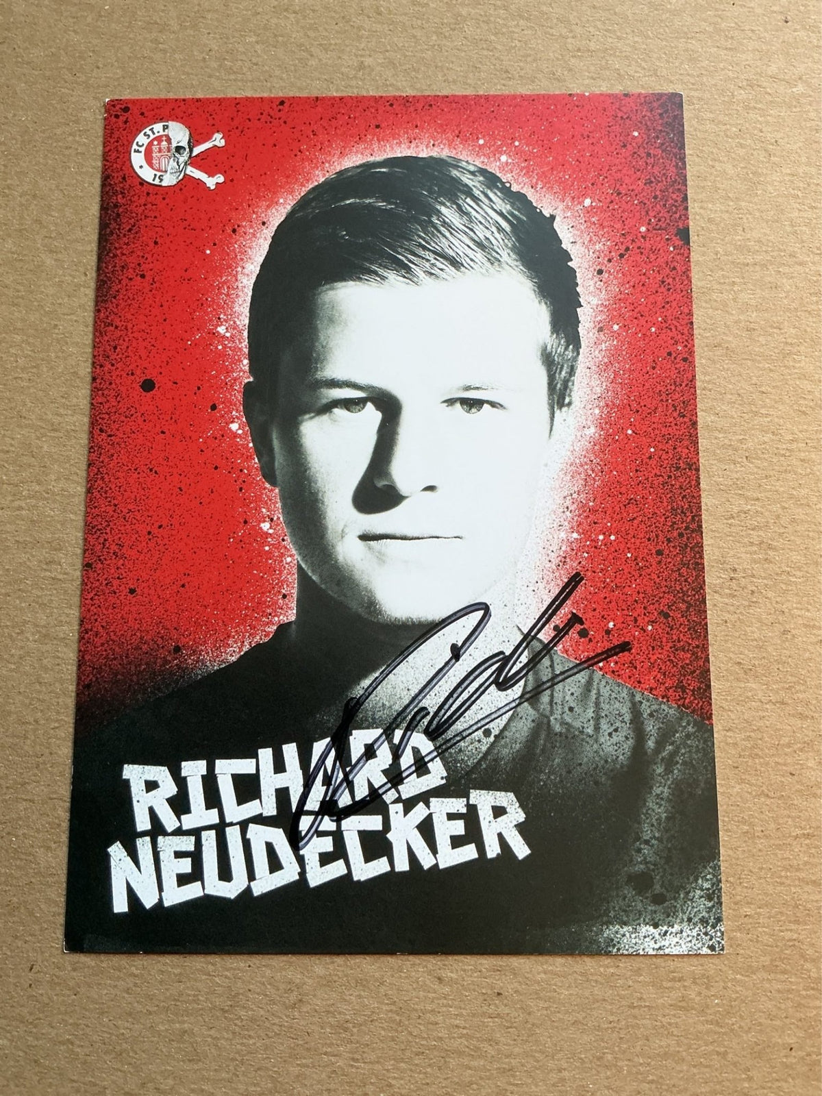 Richard Neudecker, Germany 🇩🇪 FC St.Pauli 2018/19 hand signed - Autographs-World