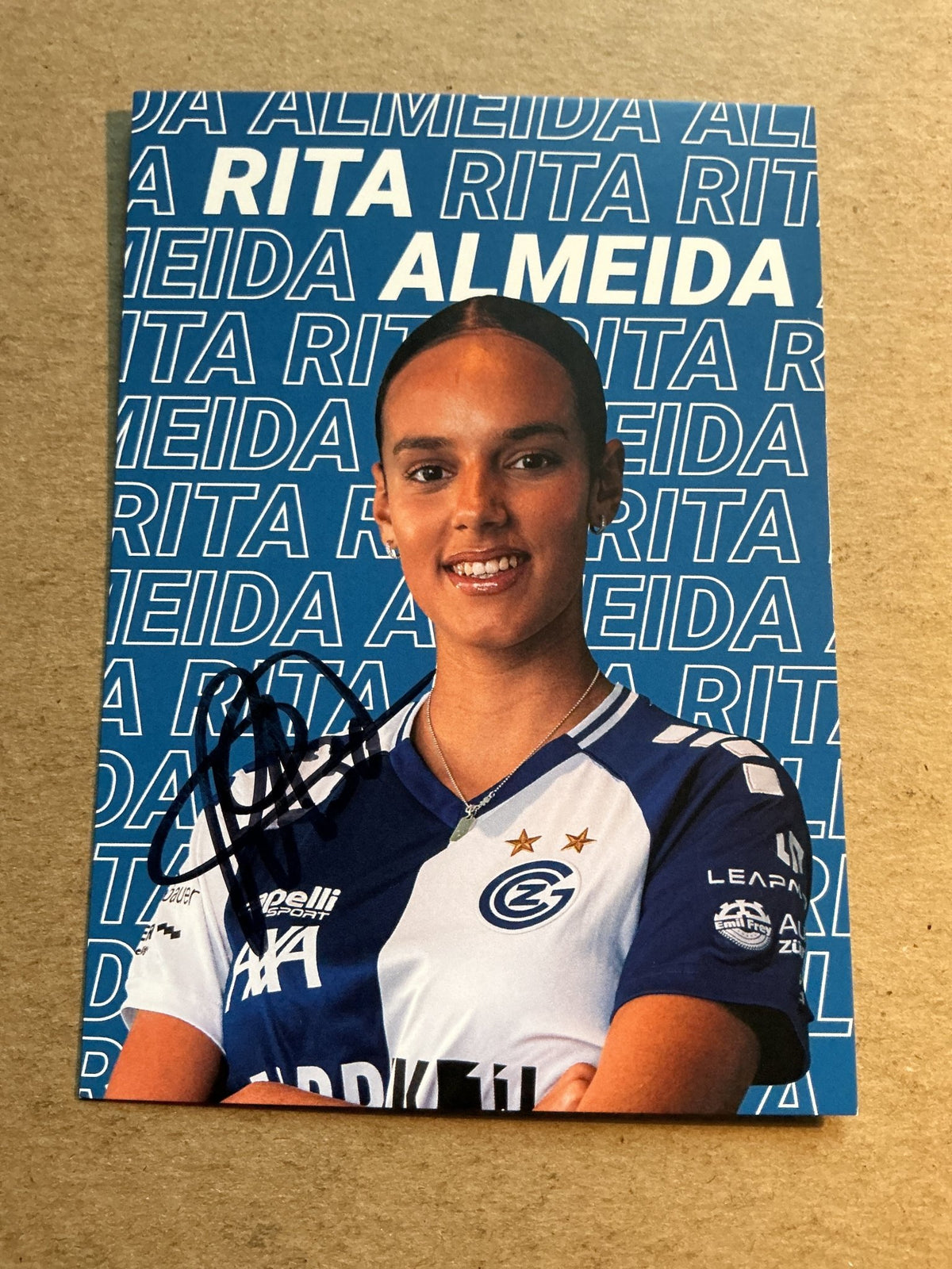 Rita Almeida, Portugal 🇵🇹 Grasshopper Club Zürich 2025/26 hand signed - Autographs-World