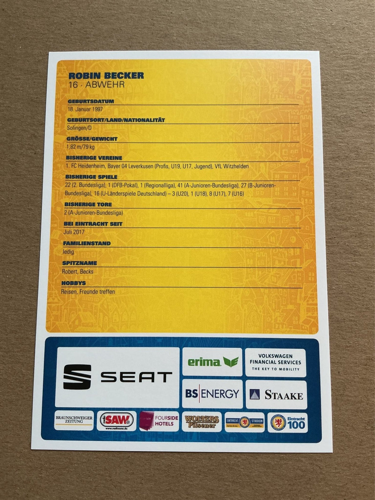 Robin Becker, Germany 🇩🇪 Eintracht Braunschweig 2018/19 hand signed - Autographs-World