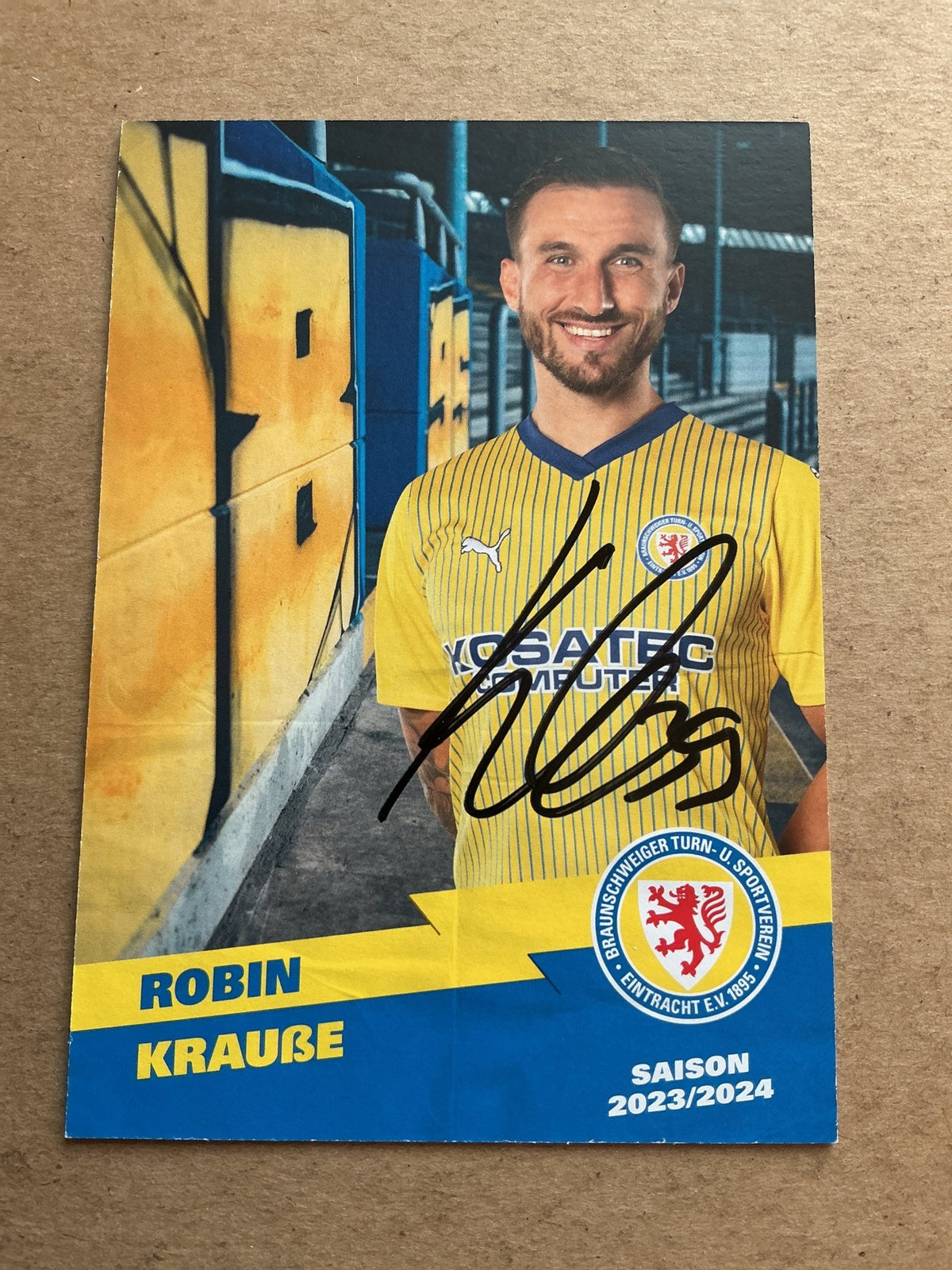 Robin Krauße, Germany 🇩🇪 Eintracht Braunschweig 2023/24 hand signed - Autographs-World