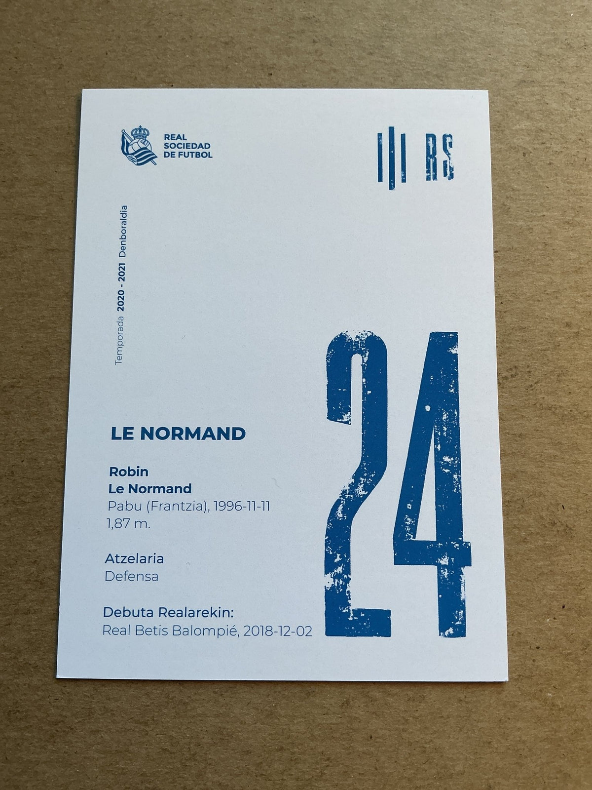 Robin Le Normand, Spain 🇪🇸 Real Sociedad 2020/21 hand signed - Autographs-World