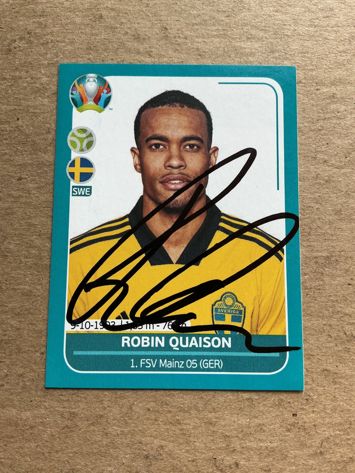 Robin Quaison, Sweden 🇸🇪 UEFA Euro 2020 Panini hand signed - Autographs-World