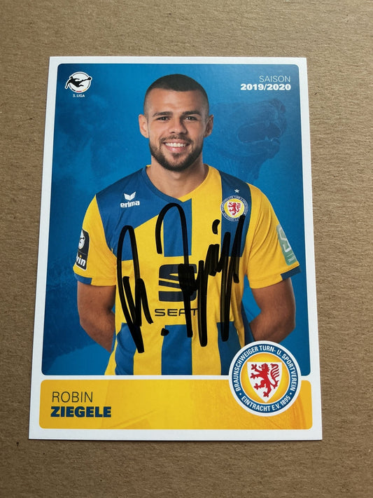 Robin Ziegele, Germany 🇩🇪 Eintracht Braunschweig 2019/20 hand signed - Autographs-World