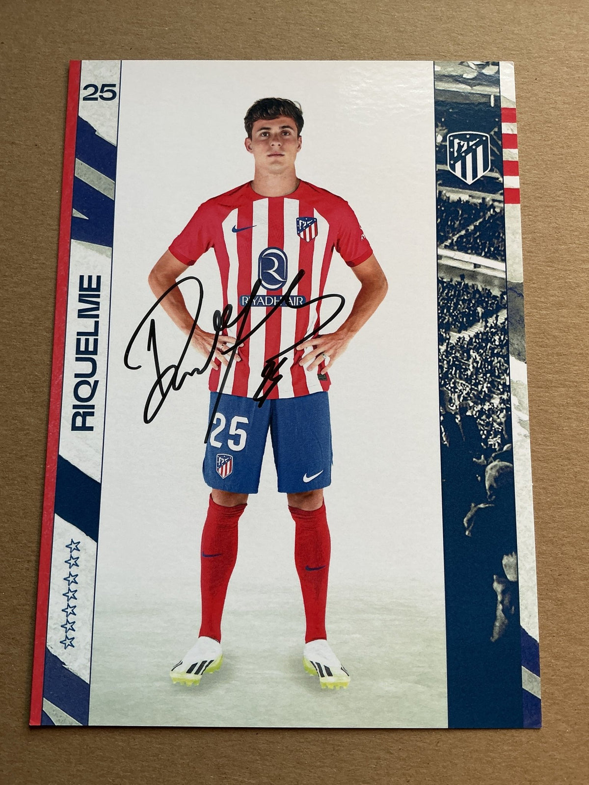 Rodrigo Riquelme, Spain 🇪🇸 Atletico Madrid 2023/24 hand signed - Autographs-World