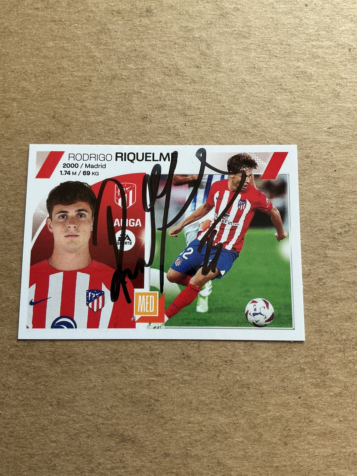 Rodrigo Riquelme, Spain 🇪🇸 Atletico Madrid 2023/24 Panini hand signed - Autographs-World