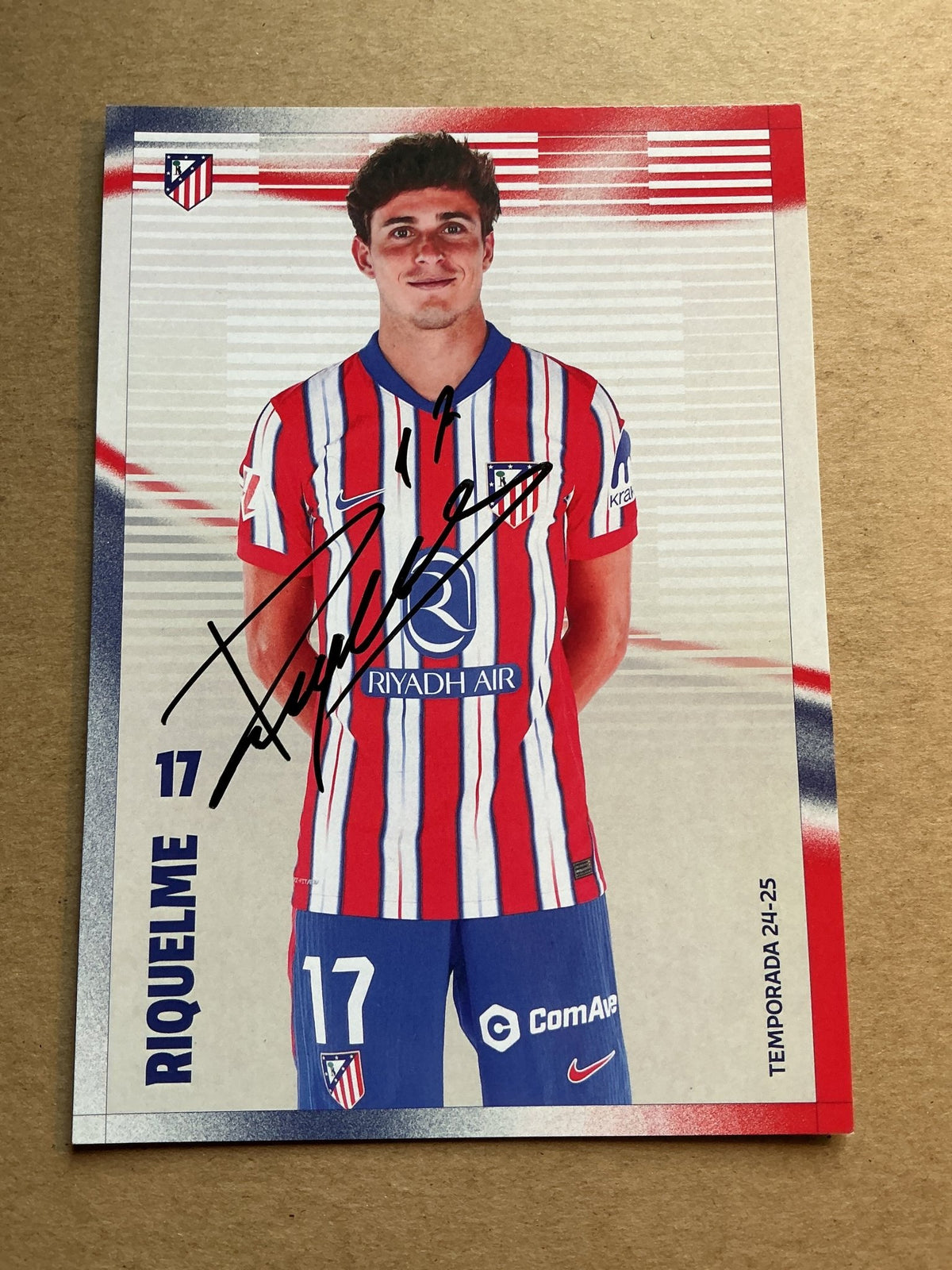 Rodrigo Riquelme, Spain 🇪🇸 Atletico Madrid 2024/25 hand signed - Autographs-World