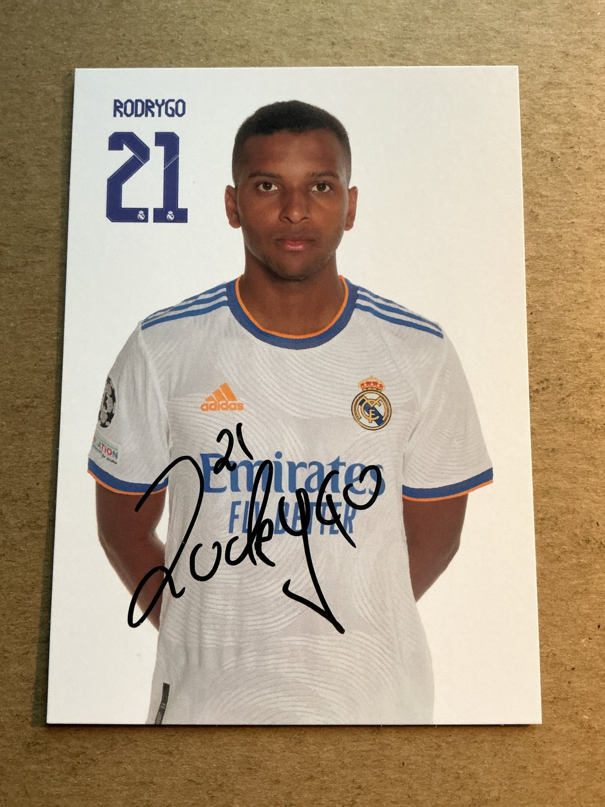 Rodrygo, Brazil 🇧🇷 Real Madrid 2021/22 hand signed - Autographs-World