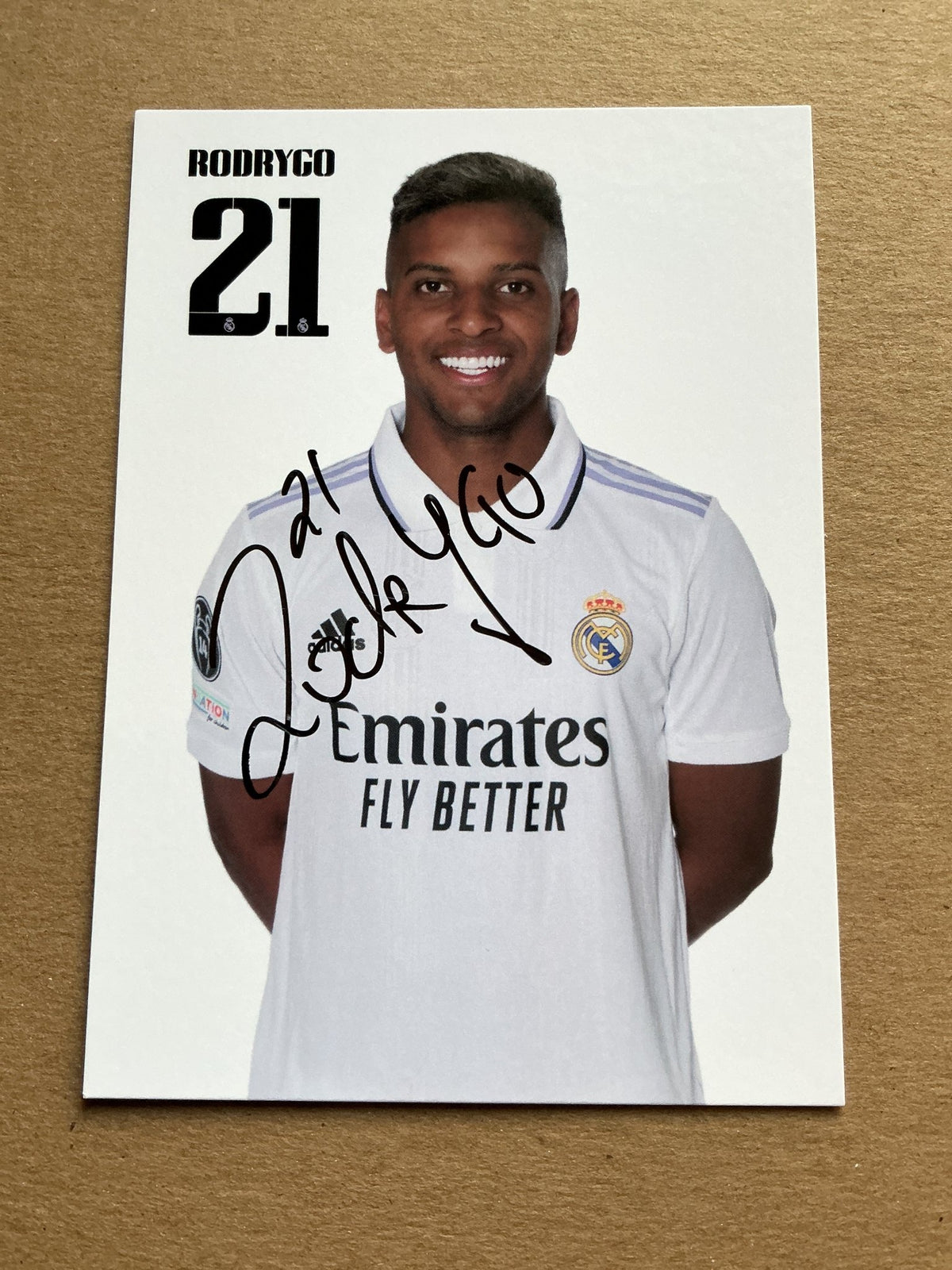 Rodrygo, Brazil 🇧🇷 Real Madrid 2022/23 hand signed - Autographs-World
