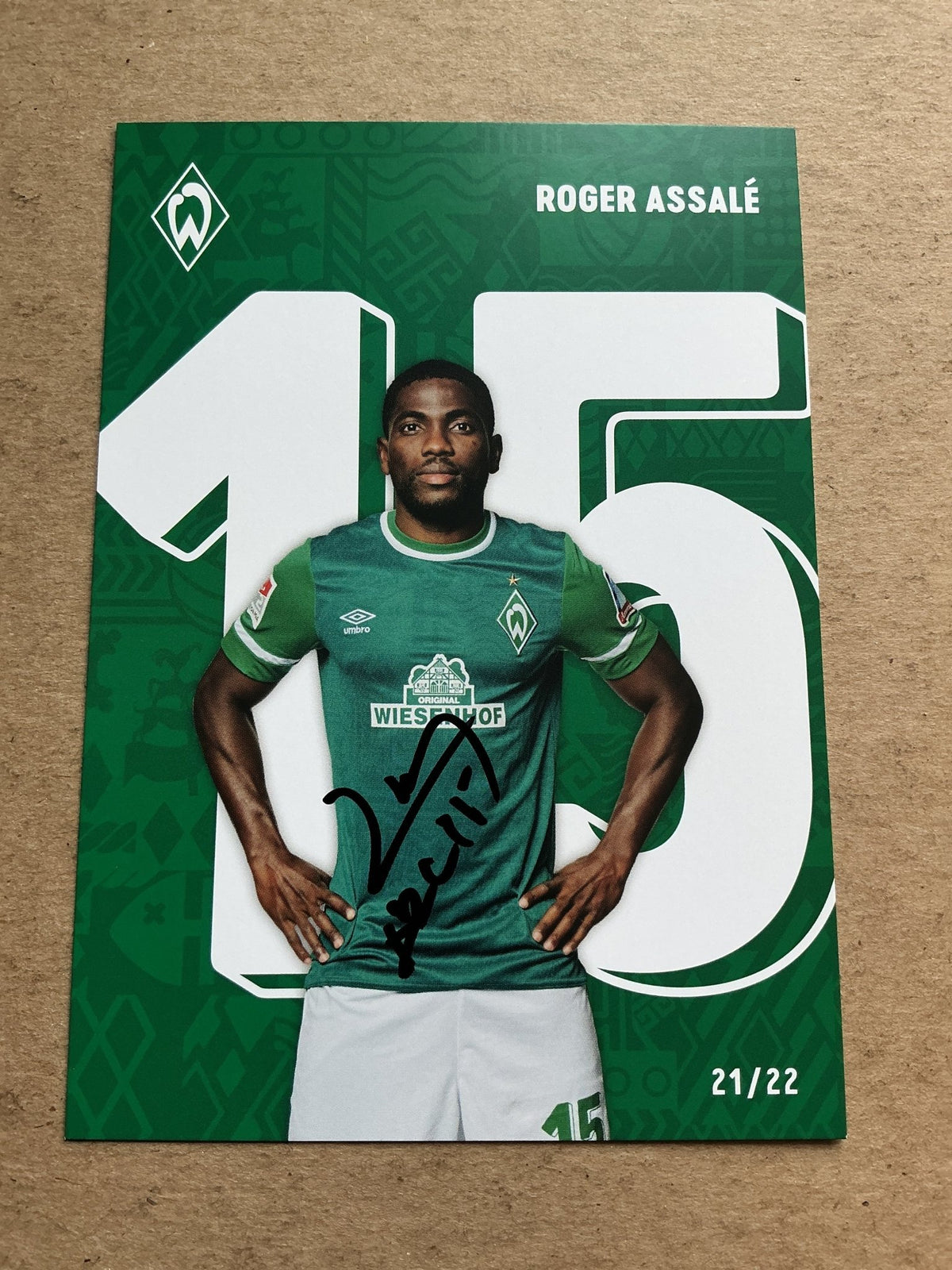Roger Assalé, Ivory Coast 🇨🇮 SV Werder Bremen 2021/22 hand signed - Autographs-World