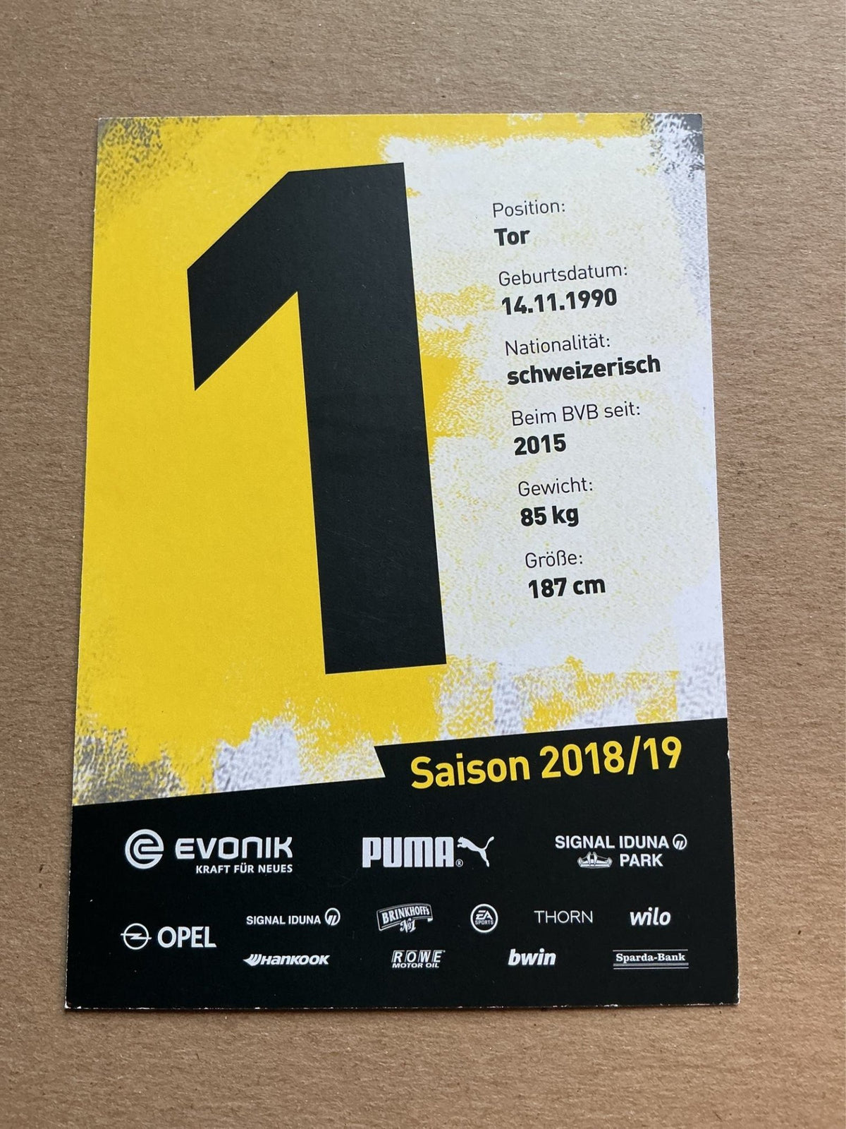 Roman Bürki, Switzerland 🇨🇭 Borussia Dortmund 2018/19 hand signed - Autographs-World