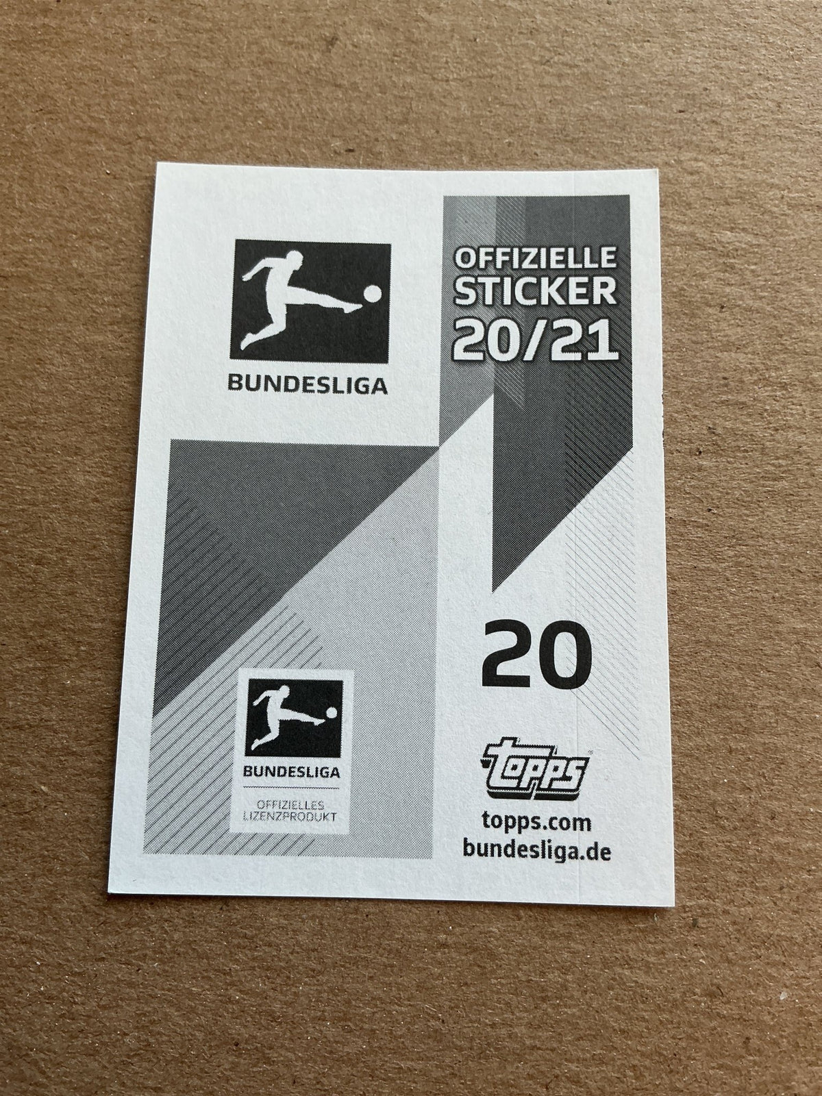 Ruben Vargas, Switzerland 🇨🇭 FC Augsburg 2020/21 Topps hand signed - Autographs-World