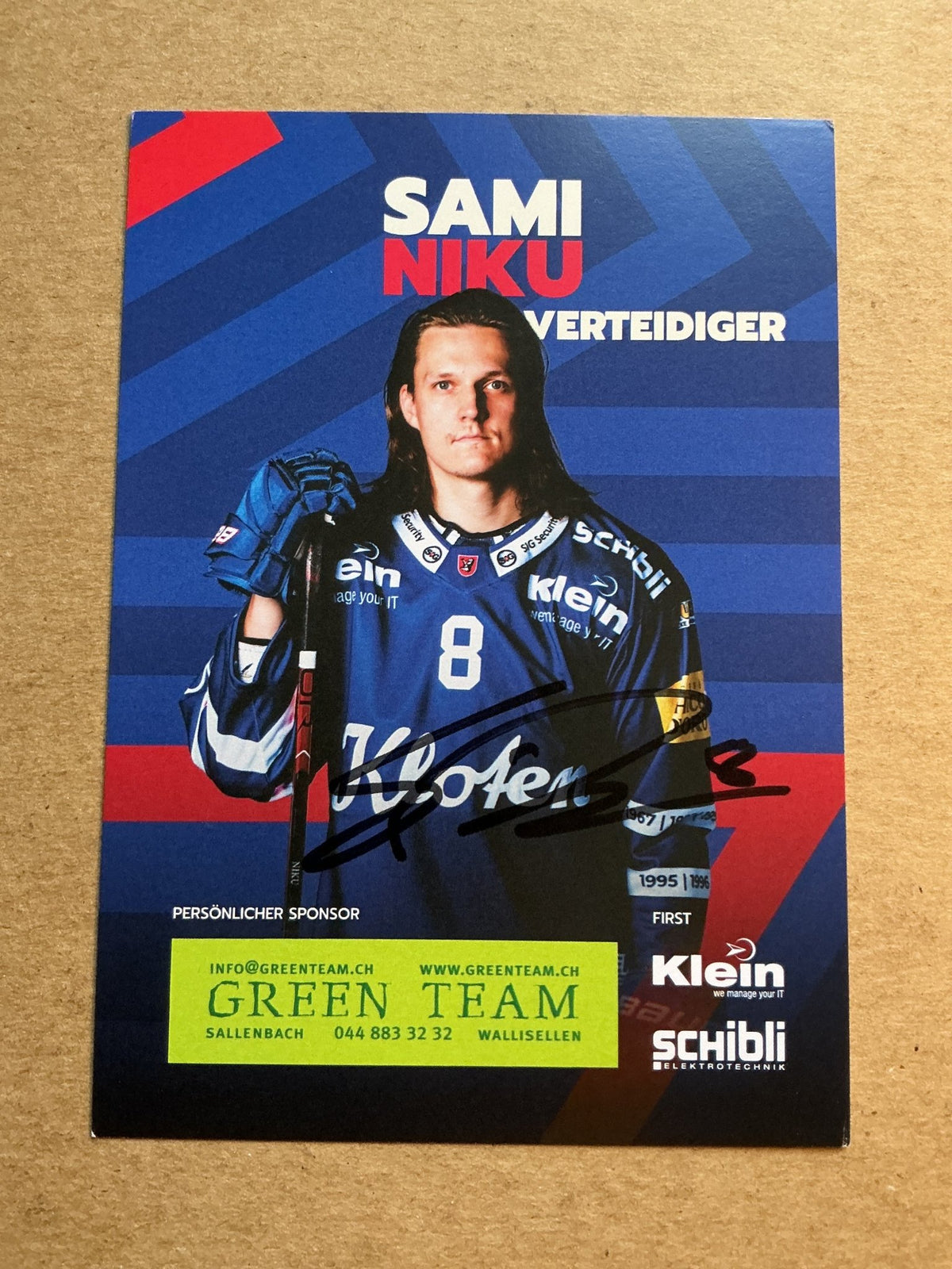 Sami Niku, Finland 🇫🇮 EHC Kloten 2024/25 hand signed - Autographs-World
