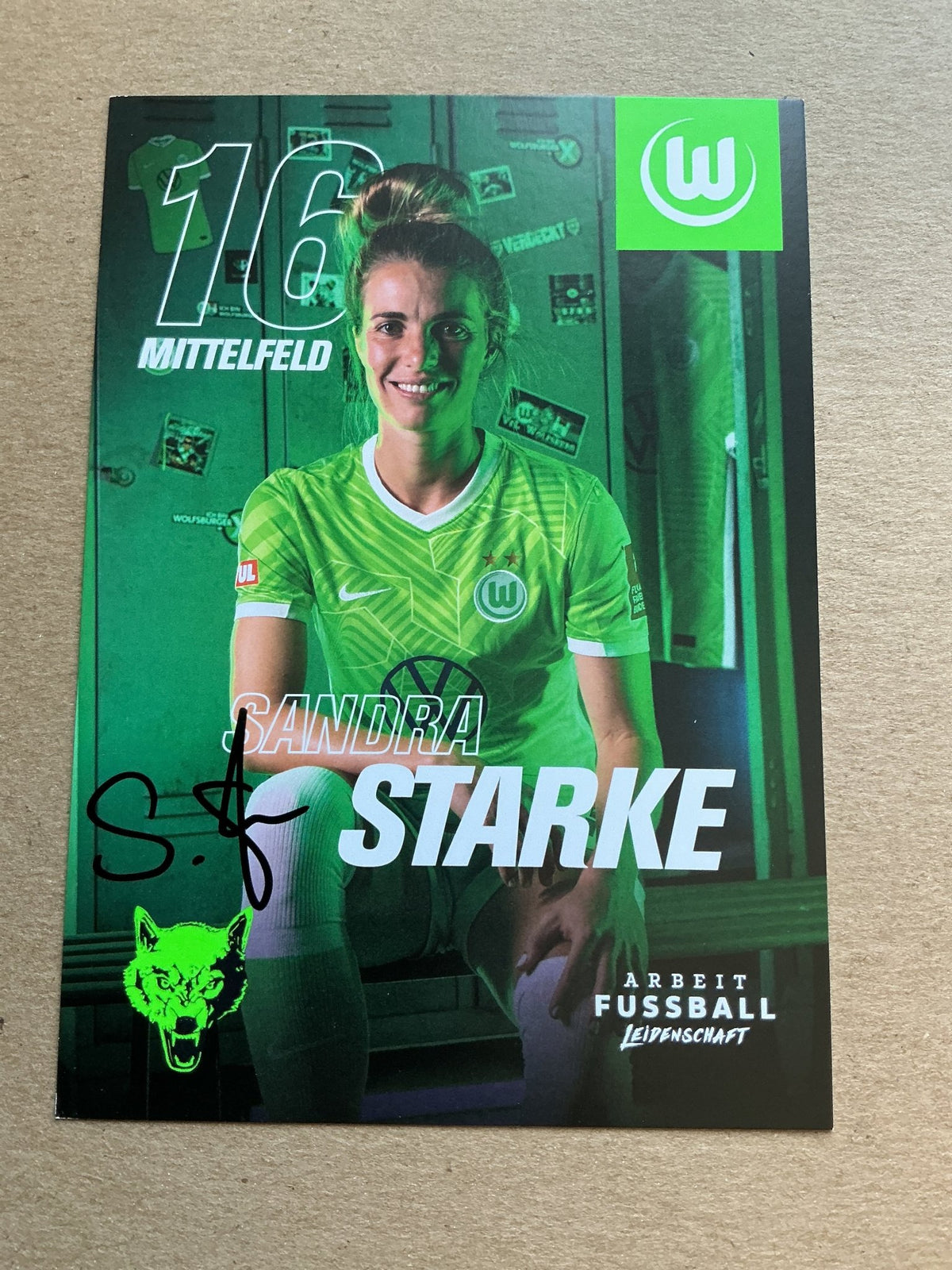 Sandra Starke, Germany 🇩🇪 VfL Wolfsburg 2021/22 hand signed - Autographs-World