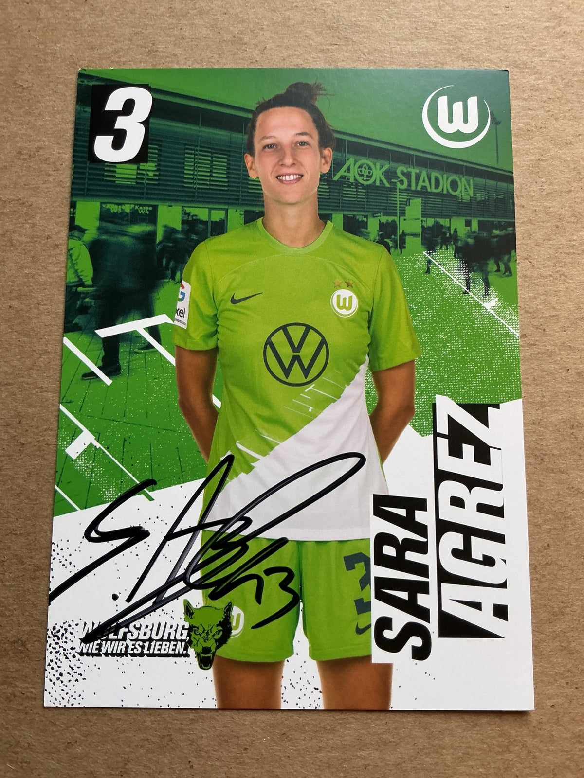 Sara Agrez, Slovenia 🇸🇮 VfL Wolfsburg 2023/24 hand signed - Autographs-World