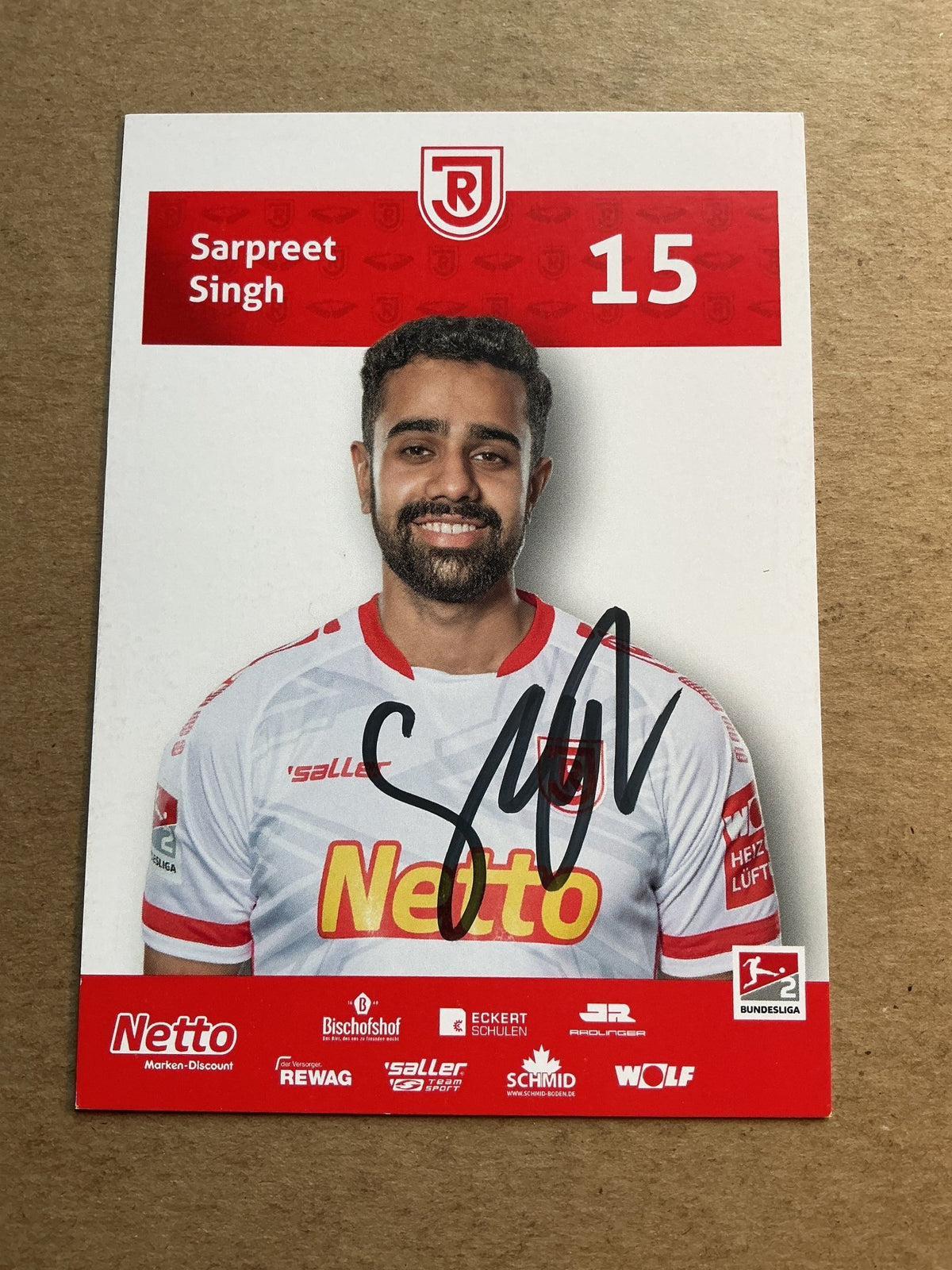 Sarpreet Singh, New Zealand 🇳🇿 Jahn Regensburg 2022/23 hand signed - Autographs-World