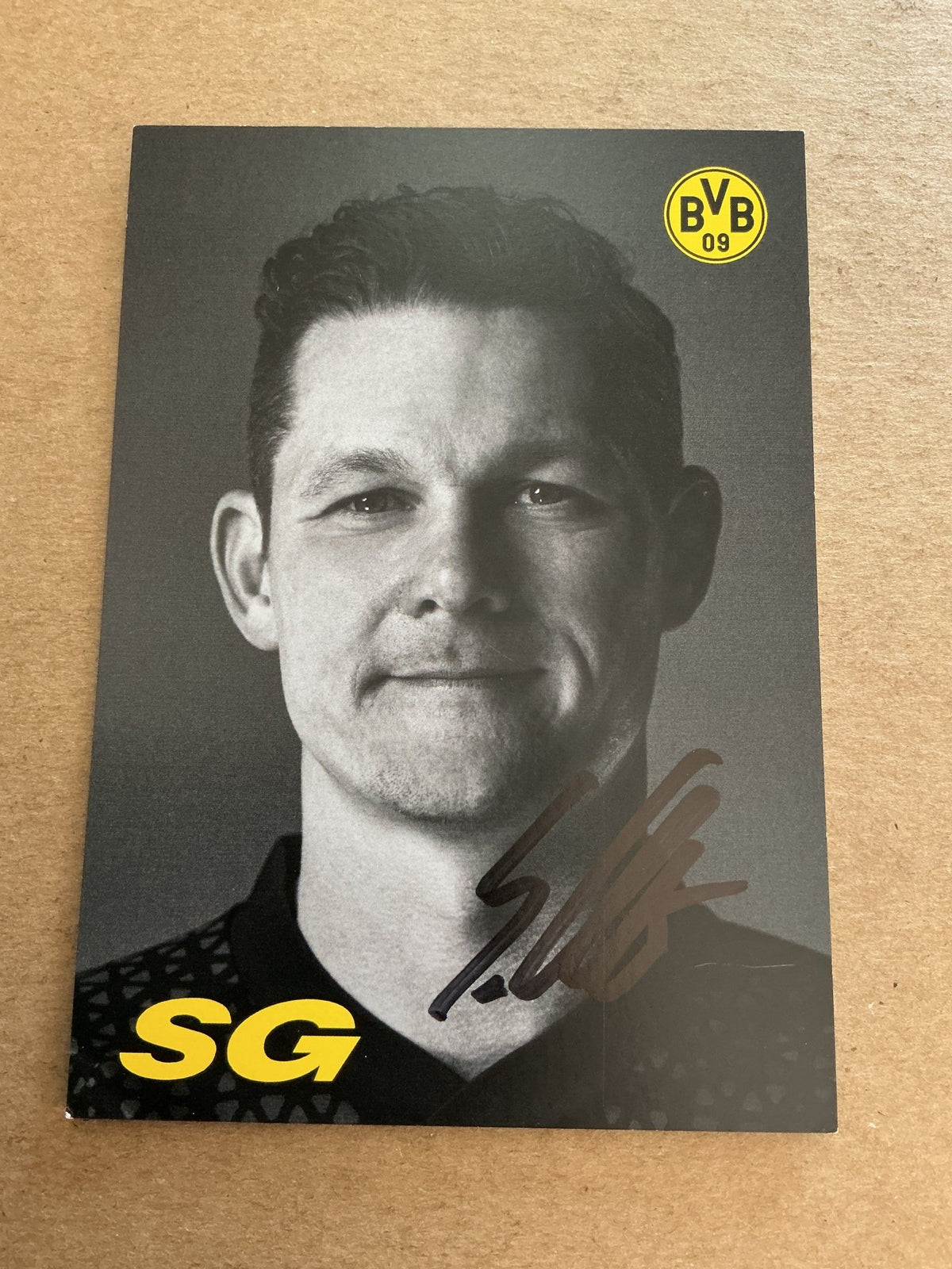 Sebastian Geppert, Germany 🇩🇪 Borussia Dortmund 2023/24 hand signed - Autographs-World