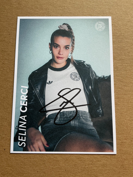 Selina Cerci, Germany 🇩🇪 Women’s Euro Cup 2025 hand signed - Autographs-World
