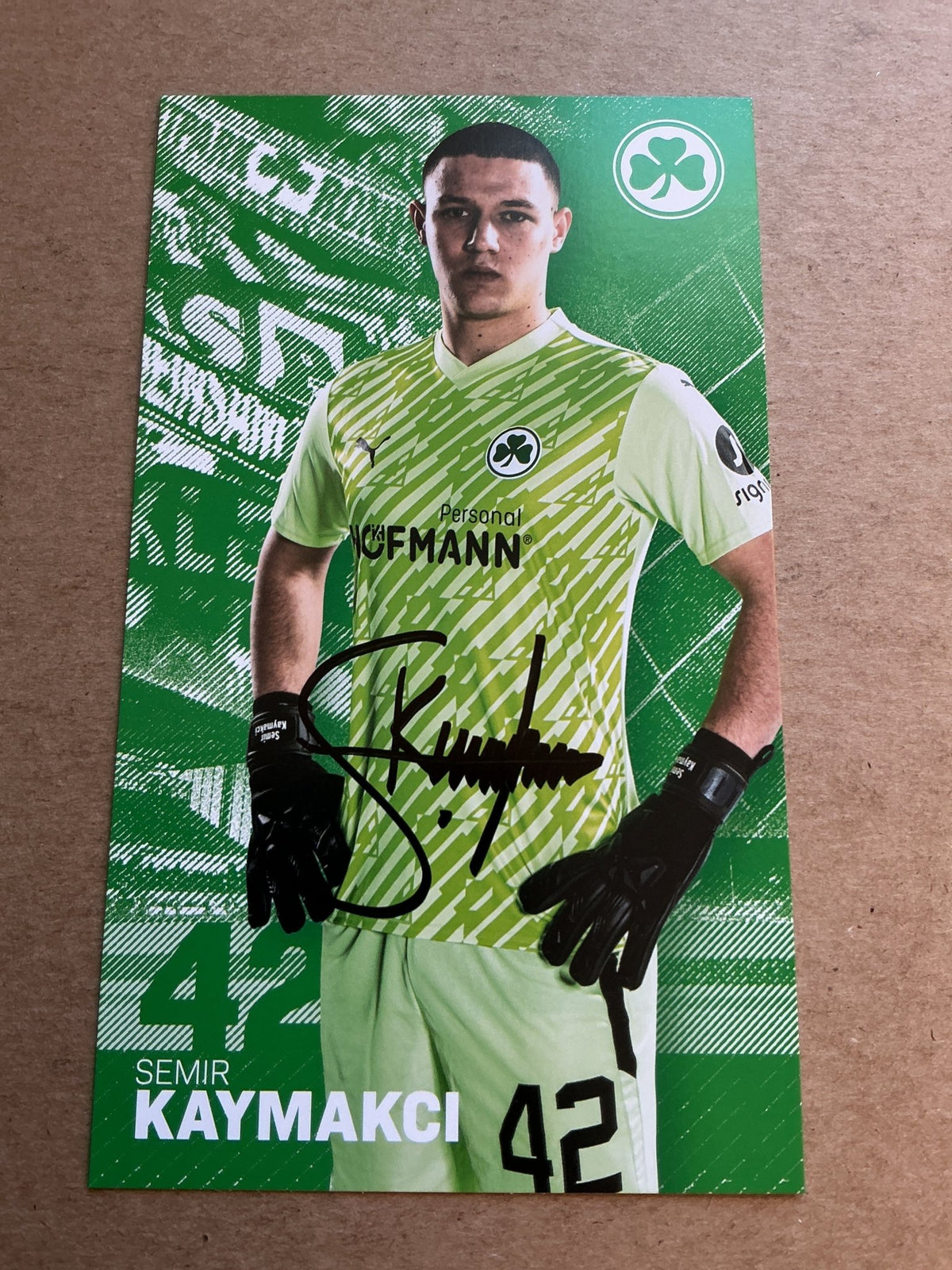 Semir Kaymakci, Germany 🇩🇪 SpVgg Greuther Fürth 2023/24 hand signed - Autographs-World