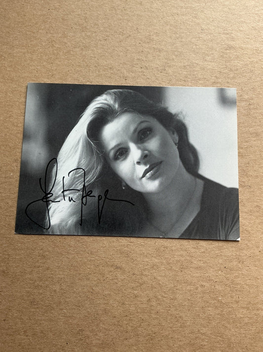 Senta Berger, Austria 🇦🇹 Actress hand signed - Autographs-World
