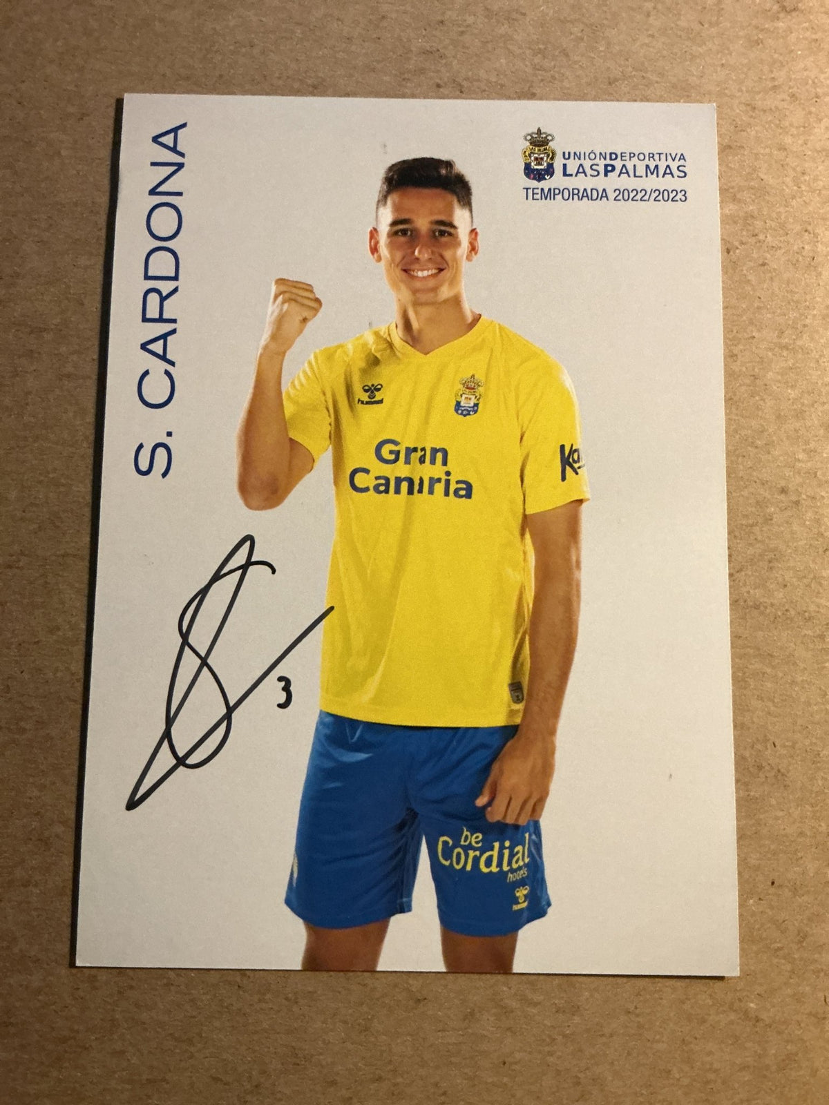 Sergi Cardona, Spain 🇪🇸 UD Las Palmas 2022/23 hand signed - Autographs-World