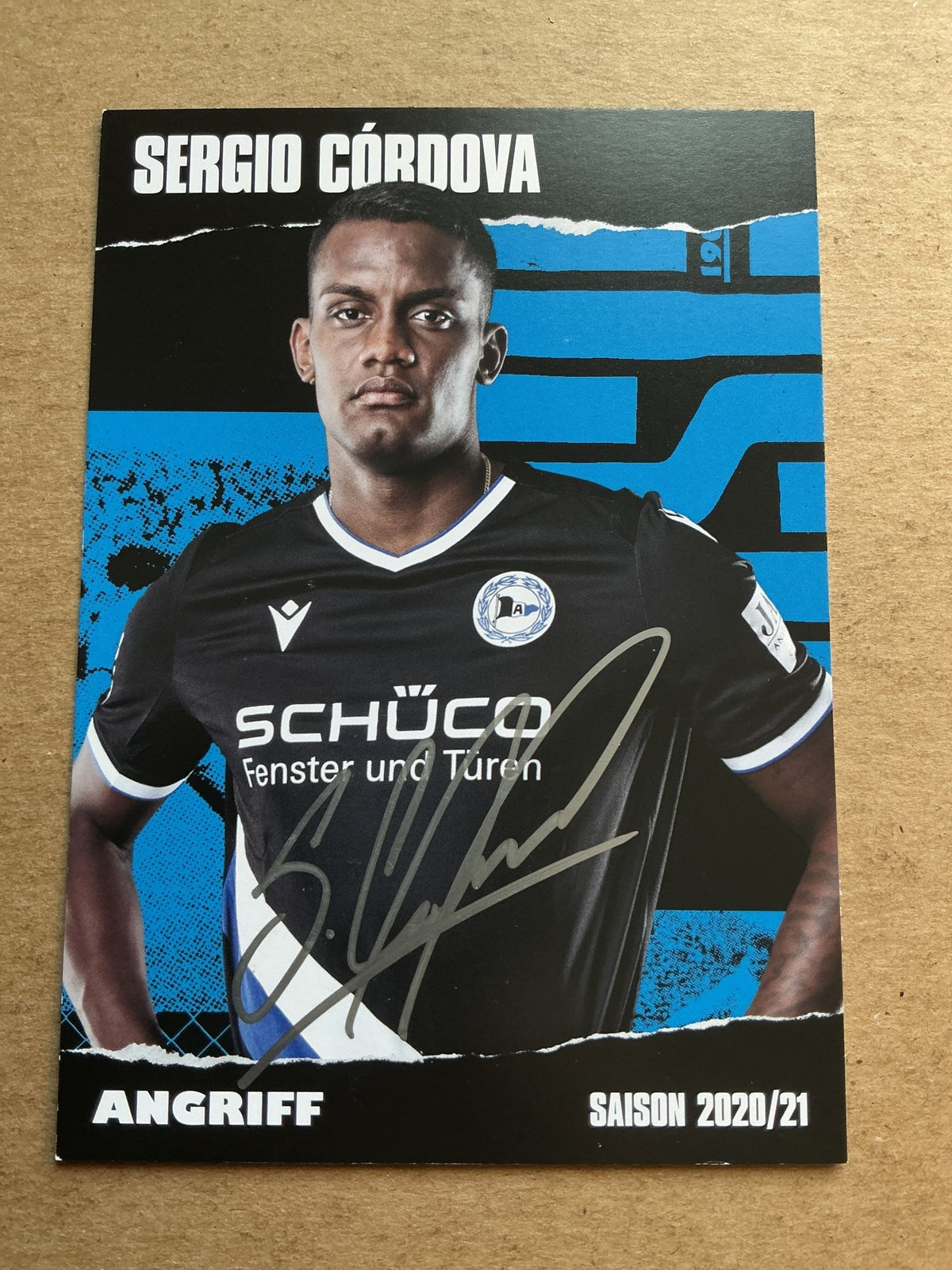 Sergio Córdova, Venezuela 🇻🇪 Arminia Bielefeld 2020/21 hand signed - Autographs-World
