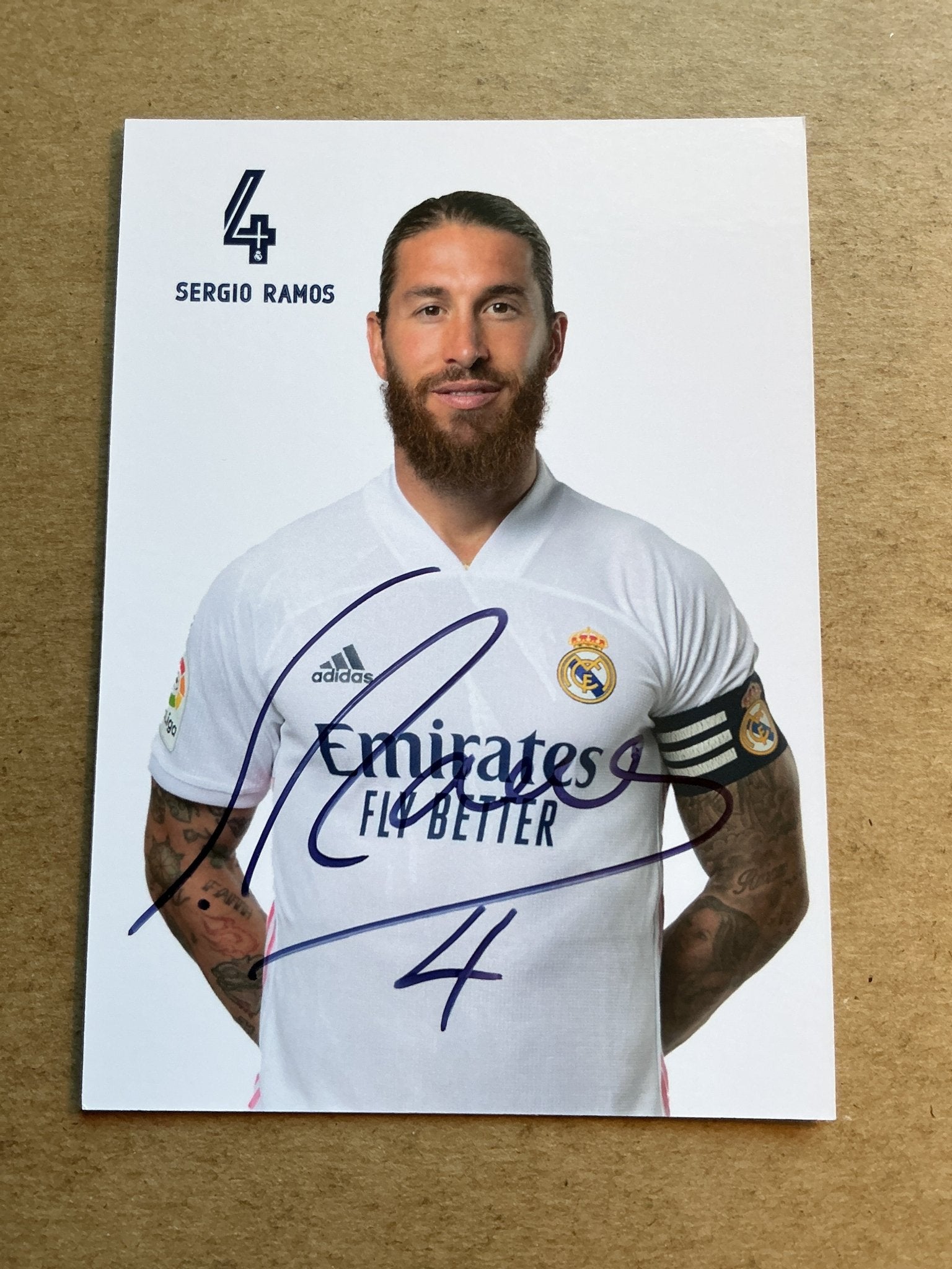 Sergio Ramos, Spain 🇪🇸 Real Madrid 2020/21 hand signed - Autographs-World