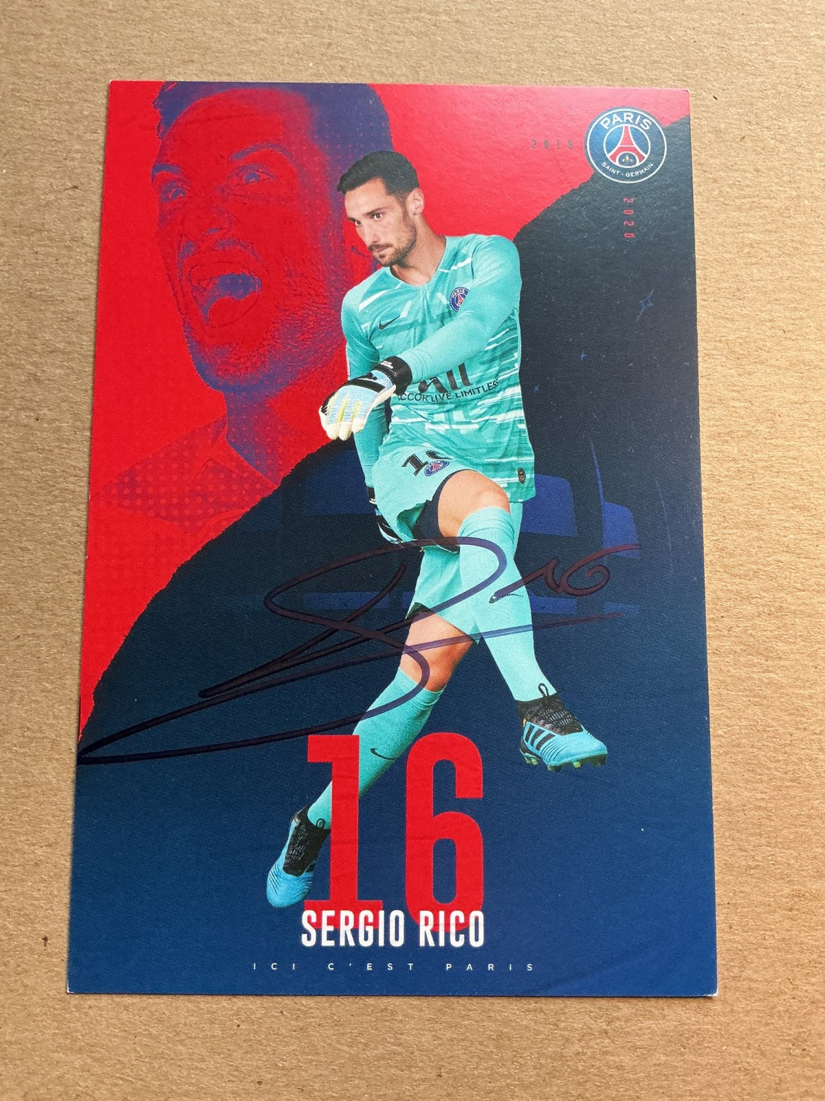 Sergio Rico, Spain 🇪🇸 Paris Saint-Germain 2019/20 hand signed - Autographs-World