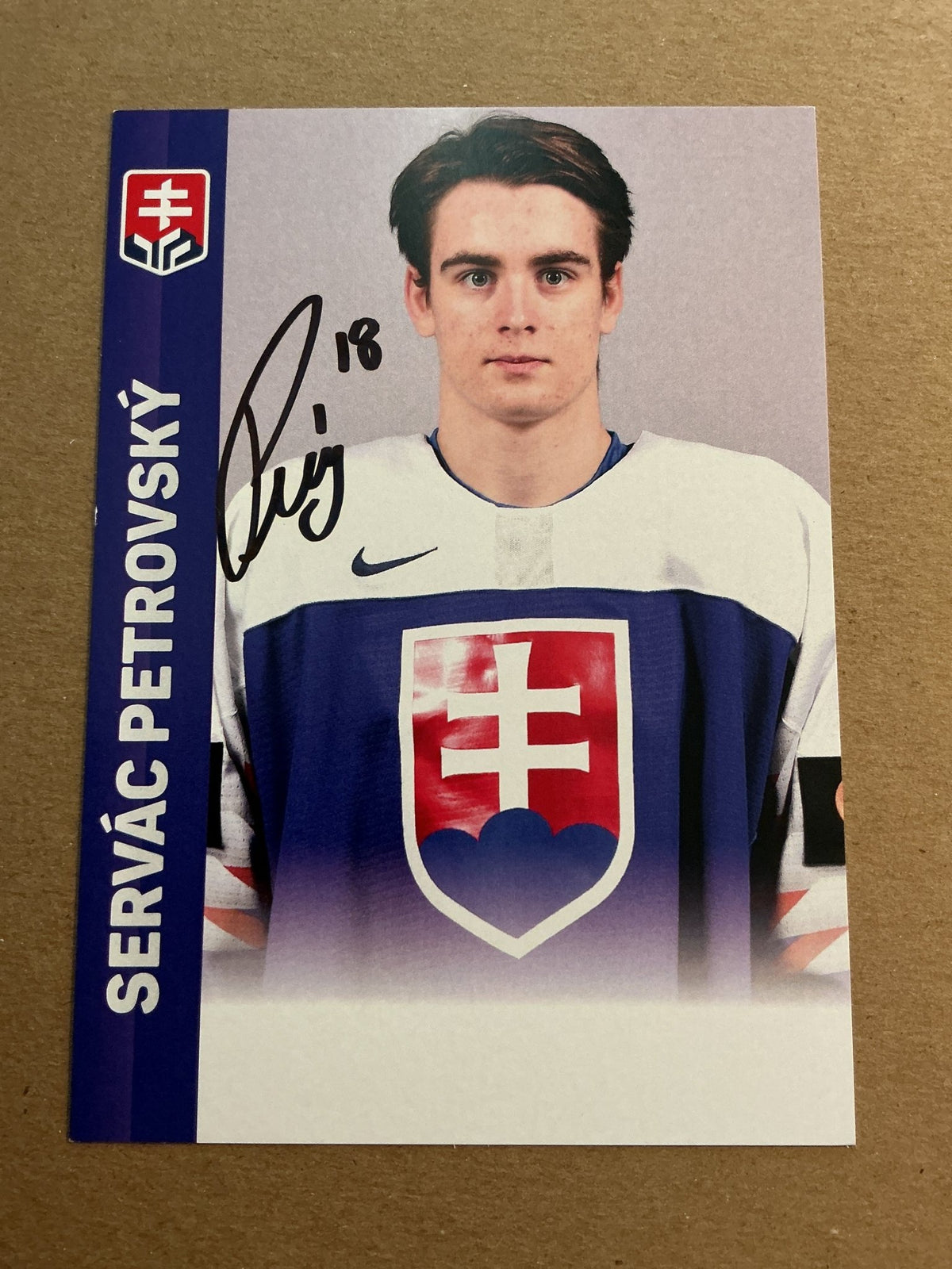 Servác Petrovský, Slovakia 🇸🇰 Owen Sound Attack 2023/24 hand signed - Autographs-World