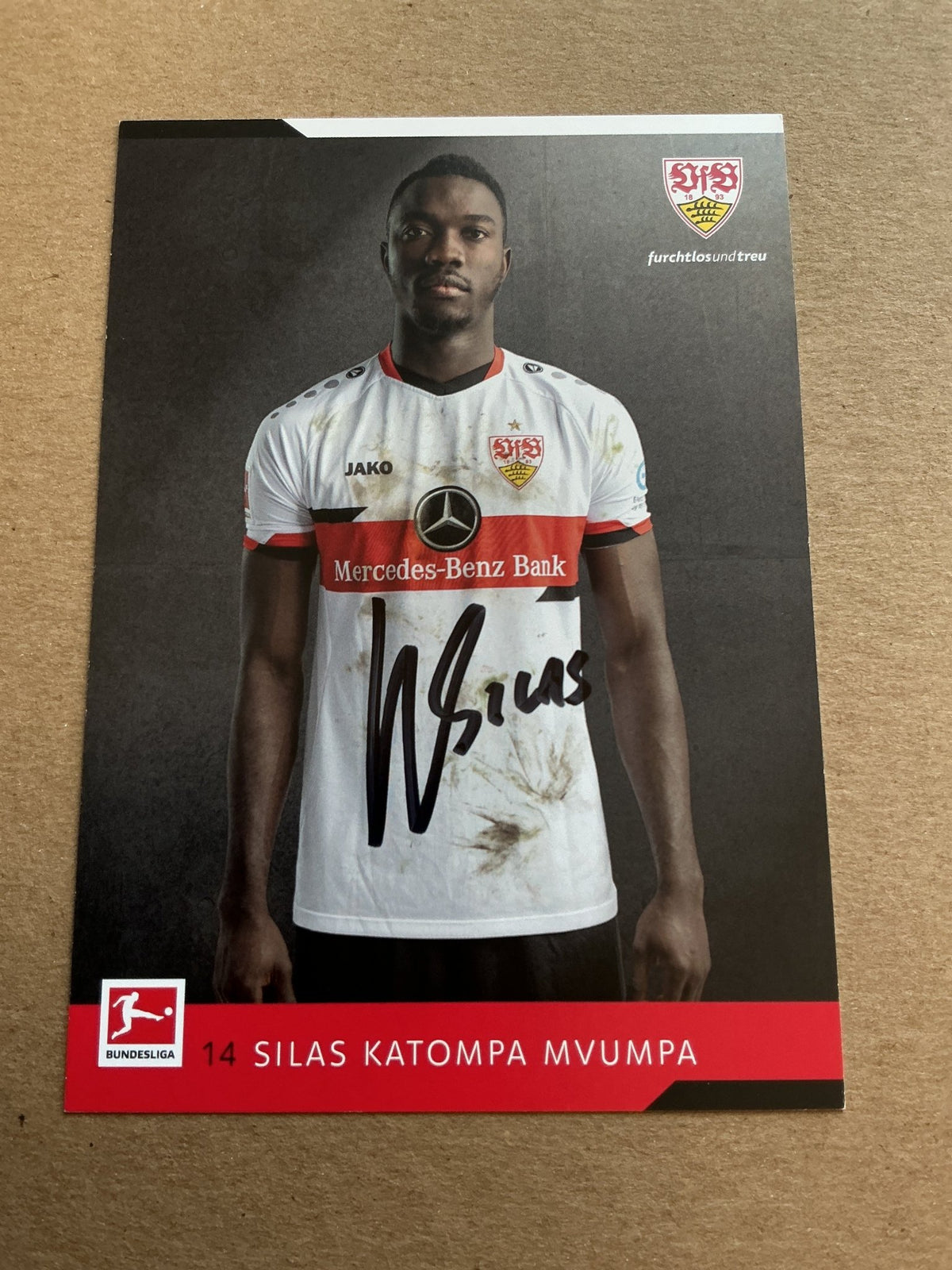 Silas Katompa Mvumpa, DR Kongo 🇨🇩 VfB Stuttgart 2021/22 hand signed - Autographs-World