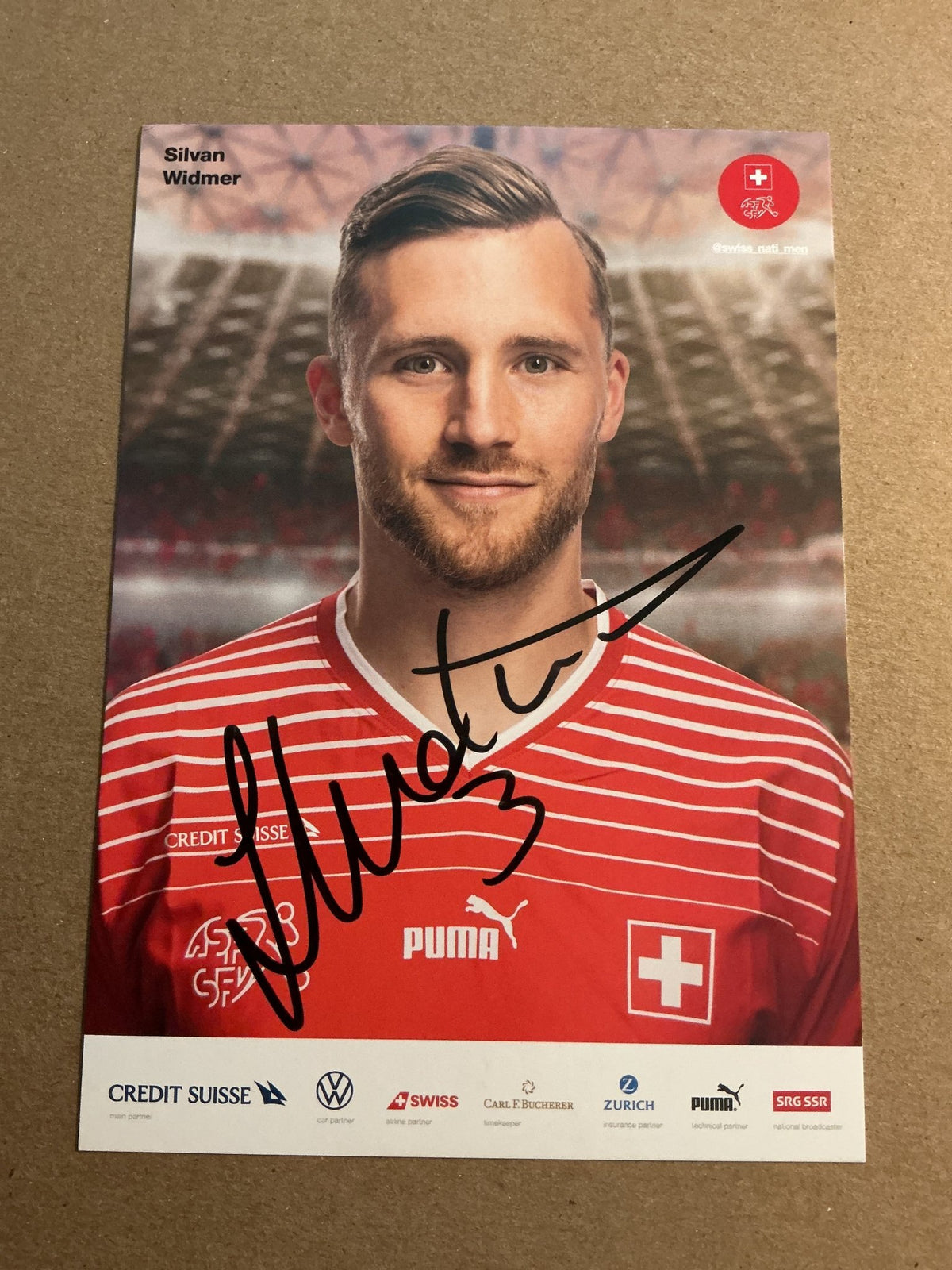 Silvan Widmer, Switzerland 🇨🇭FIFA World Cup 2022 hand signed - Autographs-World