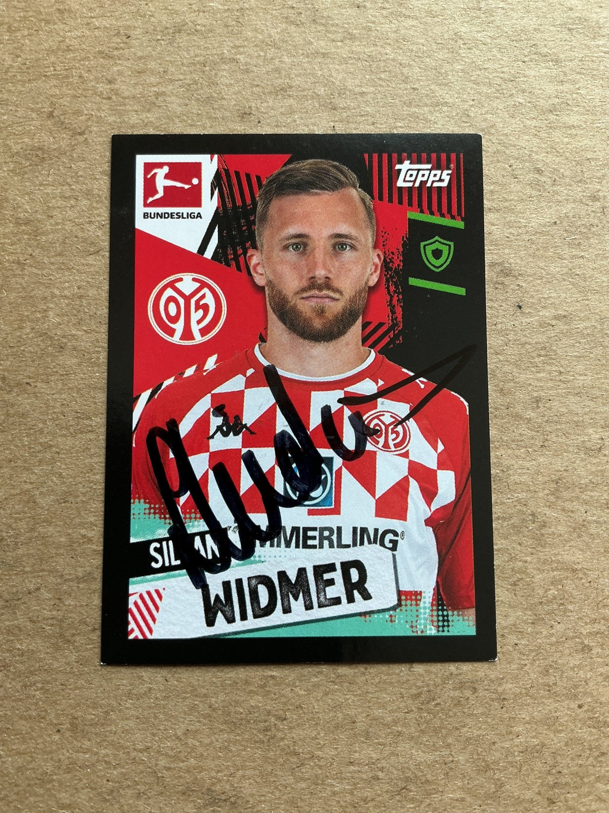 Silvan Widmer, Switzerland 🇨🇭 FSV Mainz 05 2021/22 Topps hand signed - Autographs-World