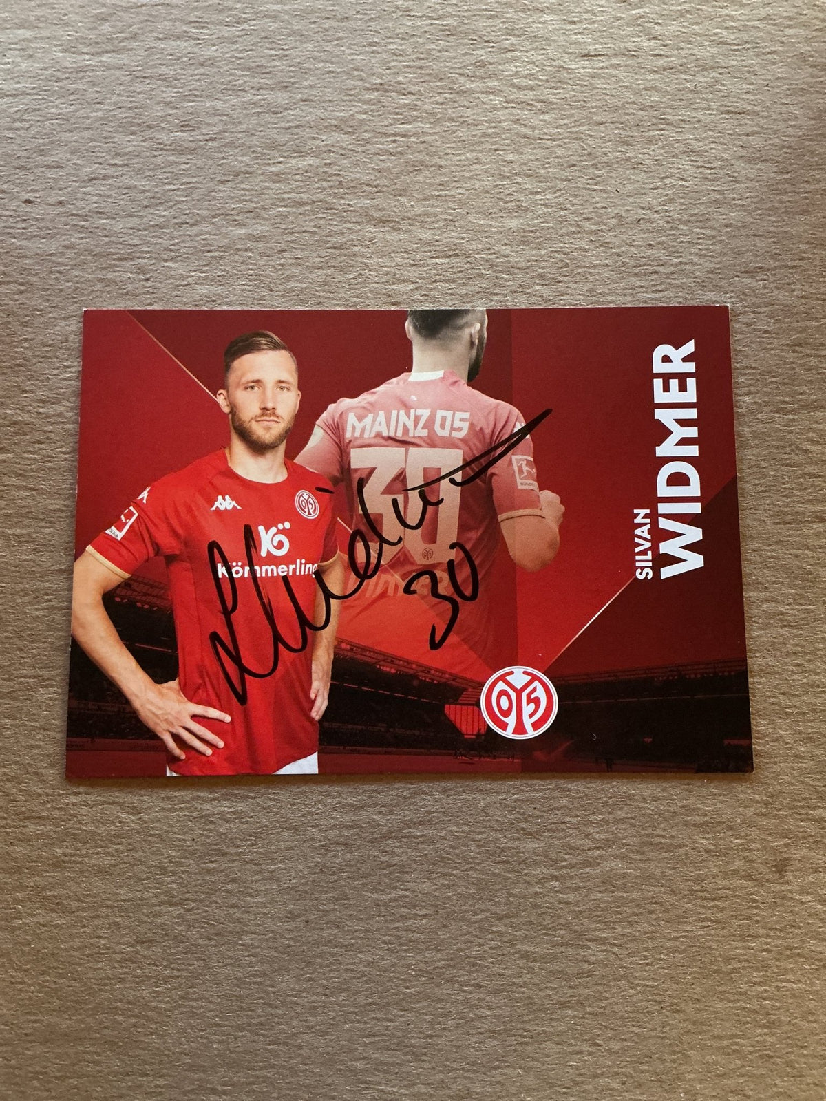 Silvan Widmer, Switzerland 🇨🇭 FSV Mainz 05 2022/23 hand signed - Autographs-World