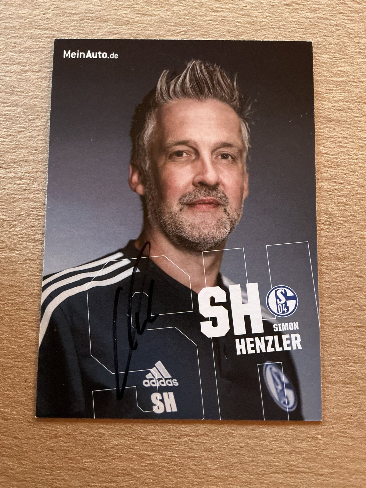 Simon Henzler, Germany 🇩🇪 FC Schalke 04 2022/23 hand signed - Autographs-World