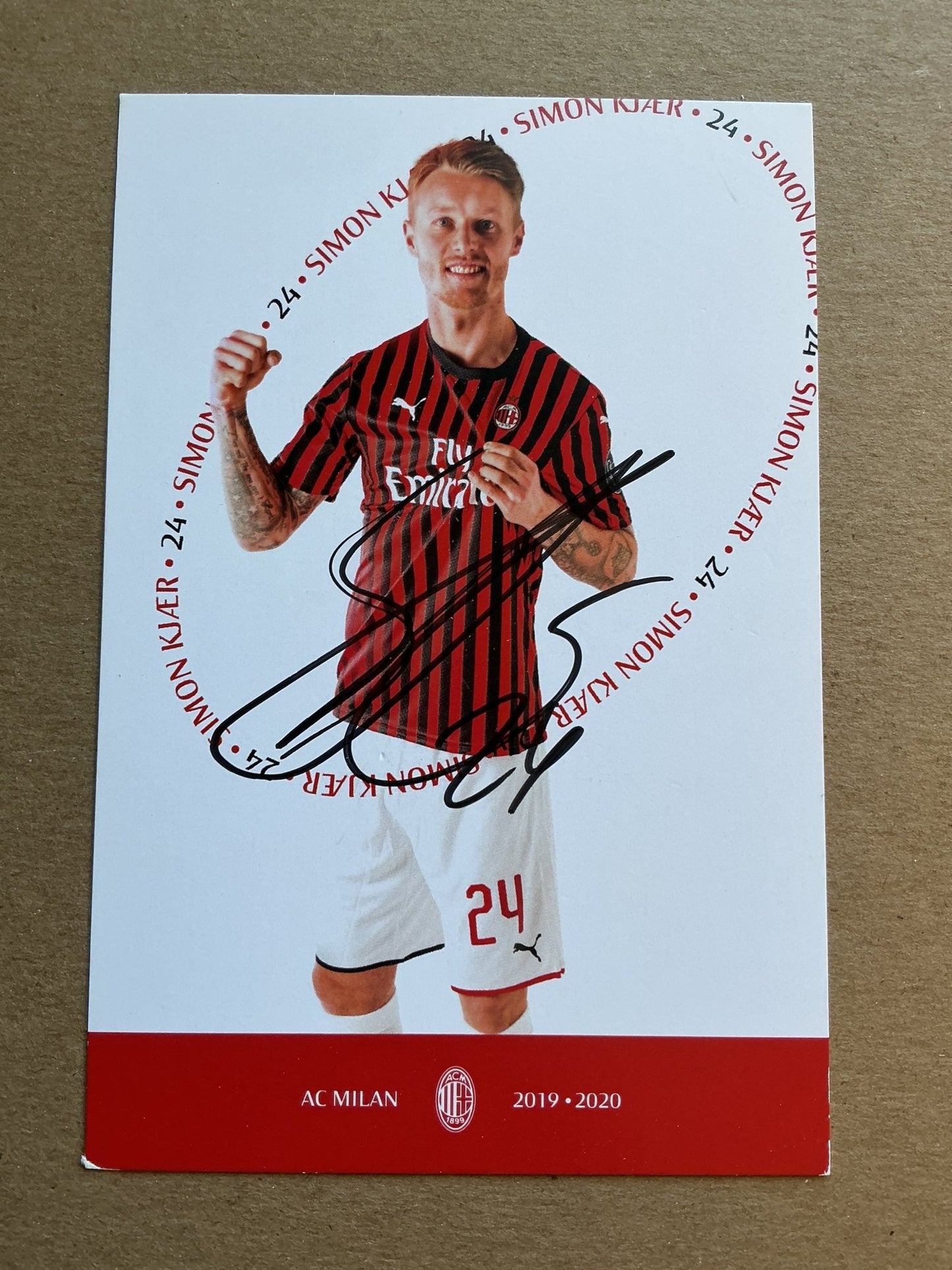 Simon Kjær, Denmark 🇩🇰 AC Milan 2019/20 hand signed - Autographs-World