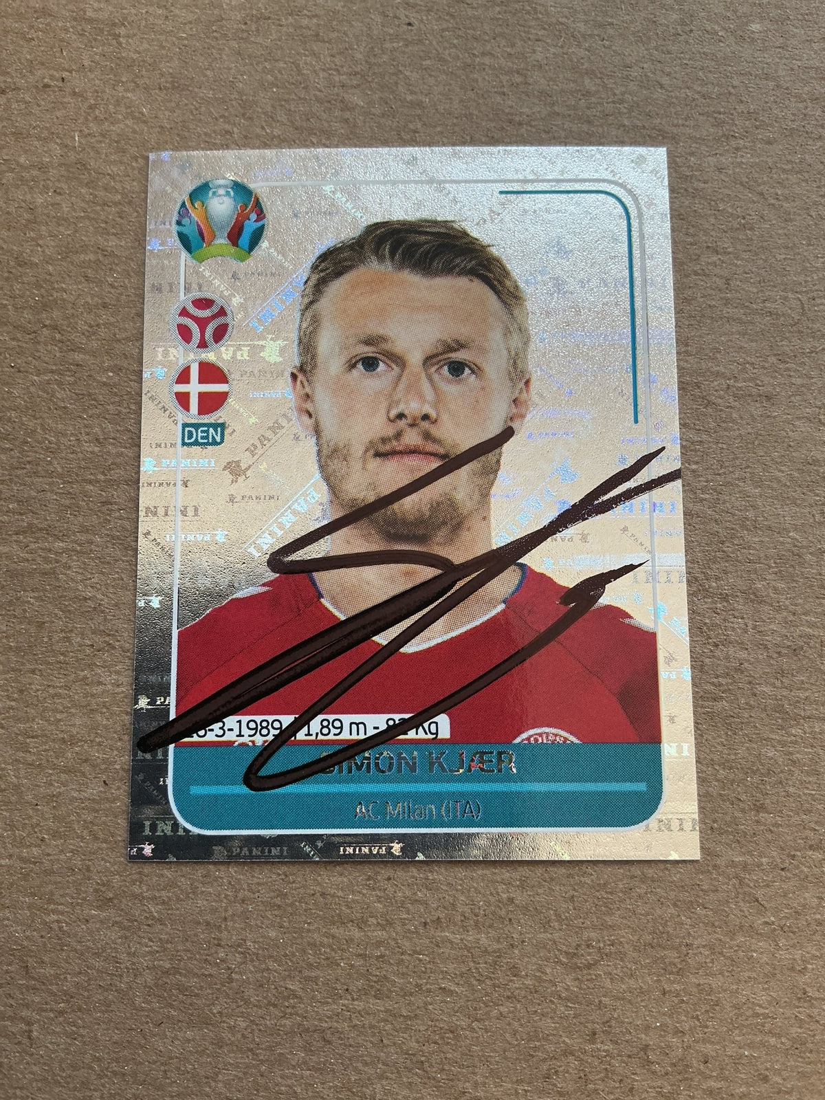 Simon Kjær, Denmark 🇩🇰 UEFA Euro 2020 Panini hand signed - Autographs-World