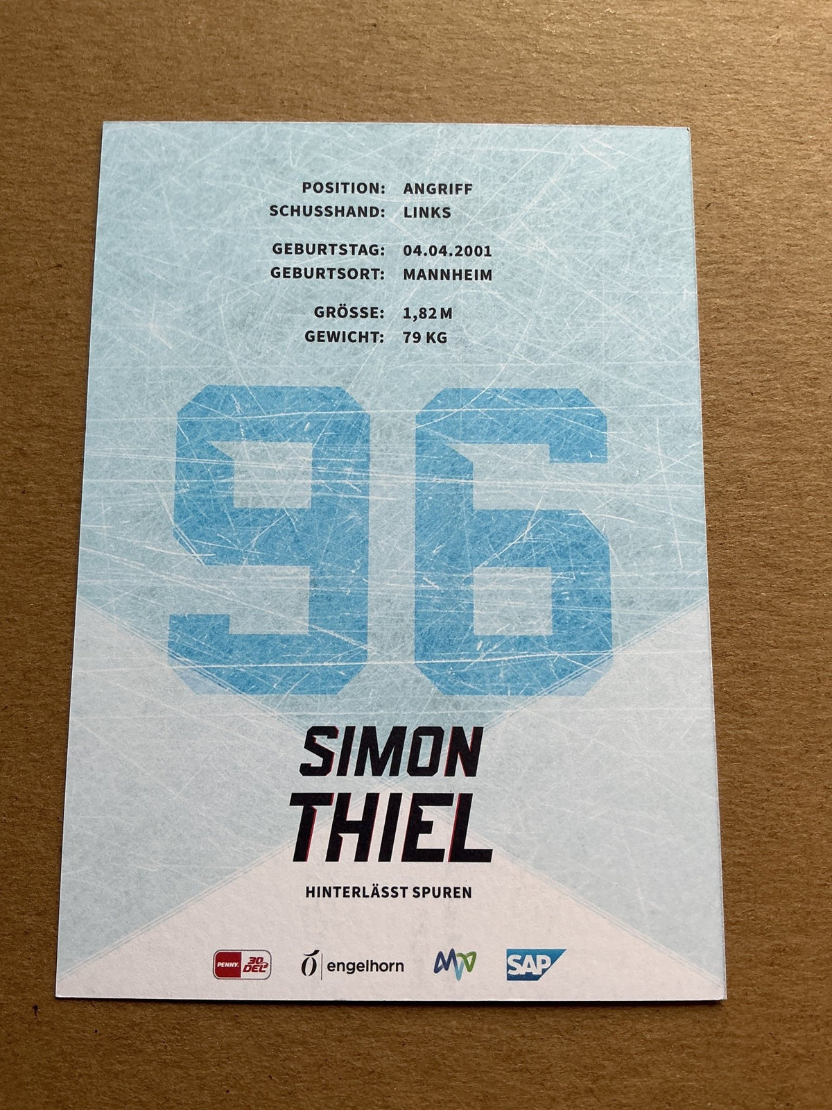 Simon Thiel, Germany 🇩🇪 Adler Mannheim 2023/24 hand signed - Autographs-World