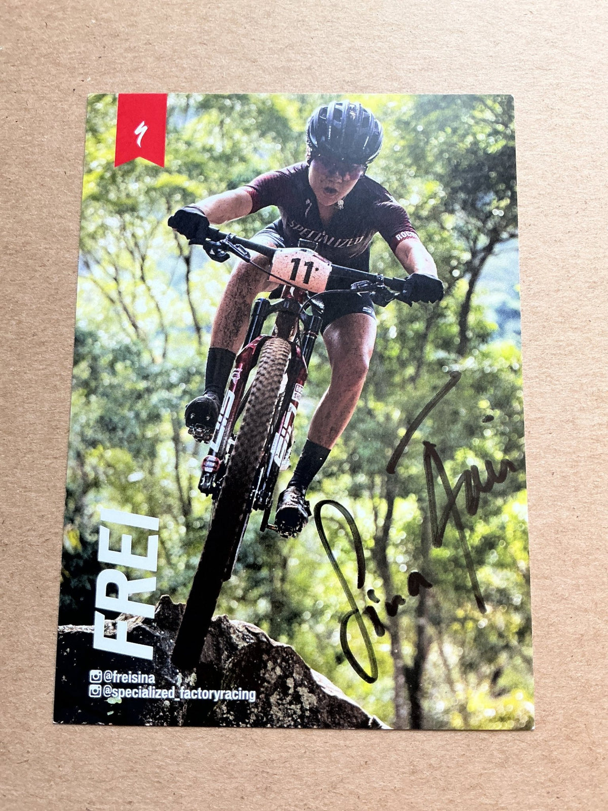 Sina Frei, Switzerland 🇨🇭 Cycling Summer Olympics 2024 hand signed - Autographs-World