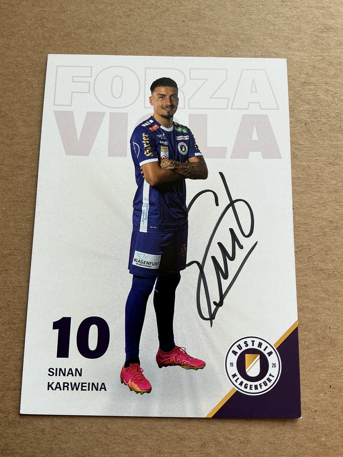 Sinan Karweina, Germany 🇩🇪 Austria Klagenfurt 2023/24 hand signed - Autographs-World