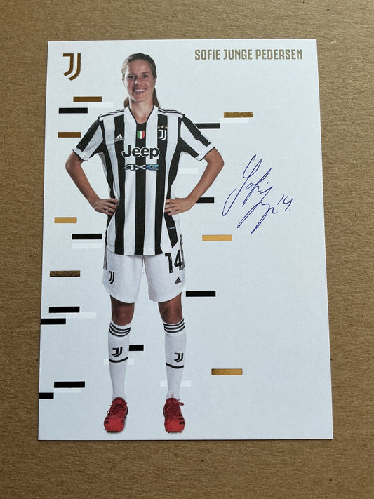 Sofie Junge Pedersen, Denmark 🇩🇰 Juventus FC 2021/22 hand signed - Autographs-World