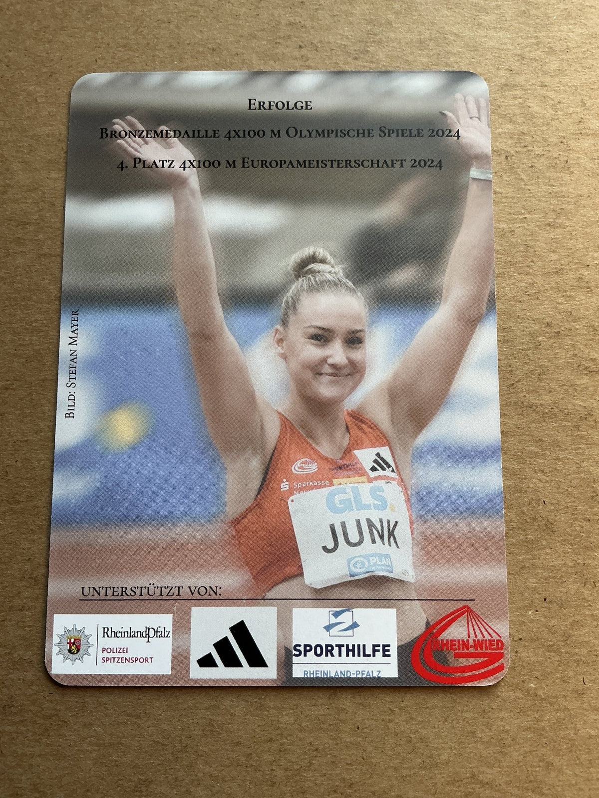 Sophia Junk, Germany 🇩🇪 Athletics Summer Olympics 2024 hand signed - Autographs-World