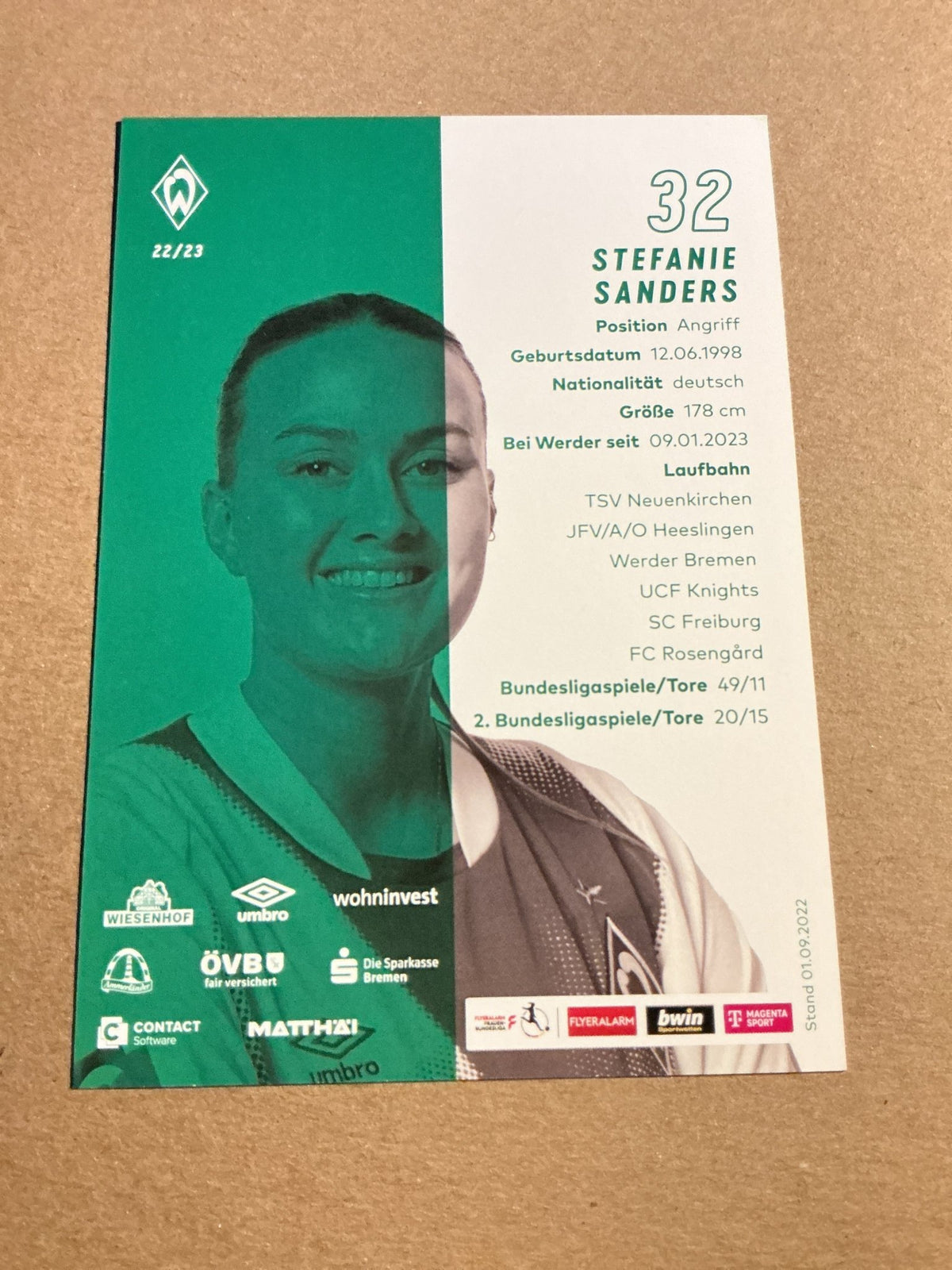 Stefanie Sanders, Germany 🇩🇪 SV Werder Bremen 2022/23 hand signed - Autographs-World